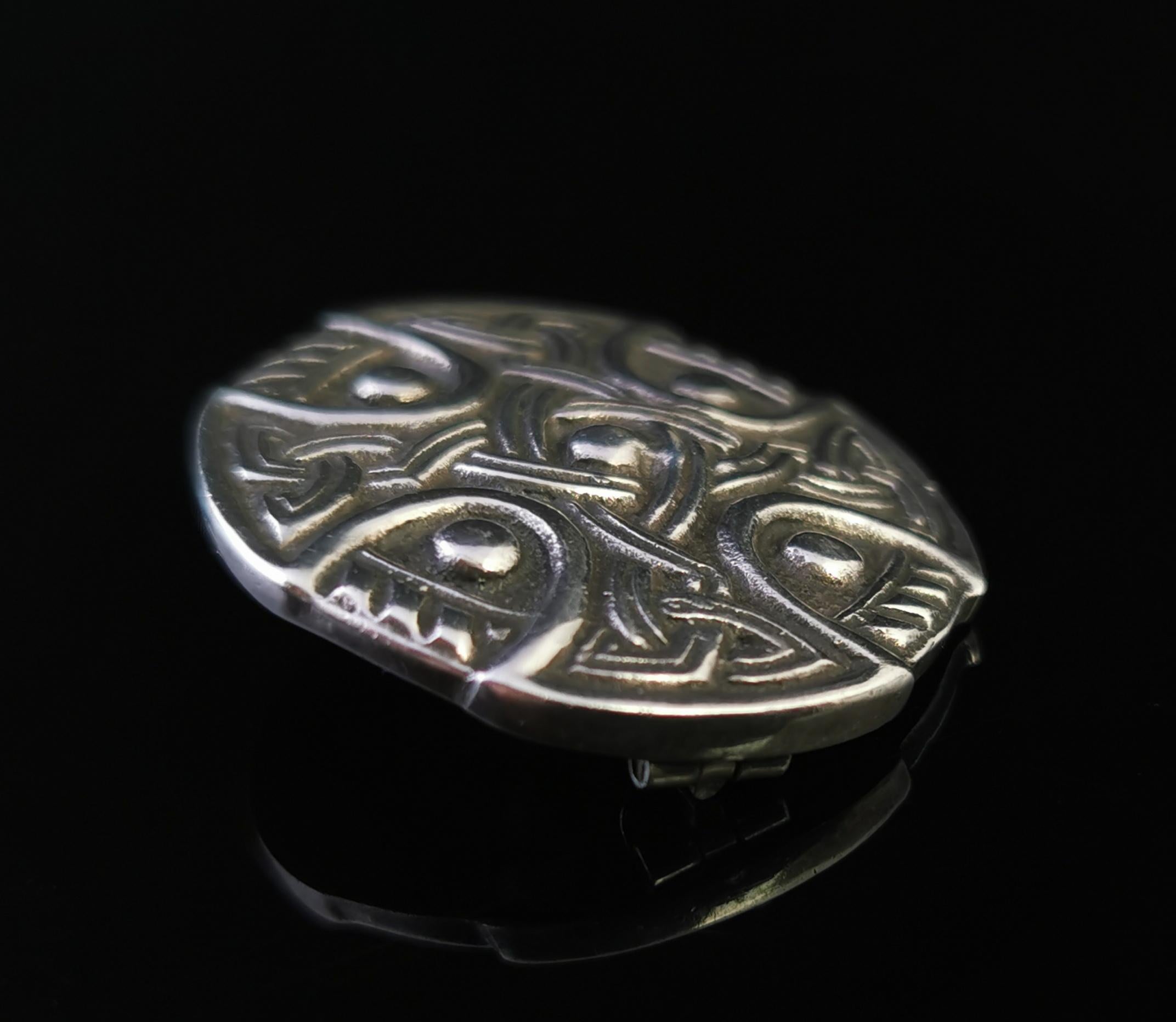Vintage Scottish Silver Celtic Knot Brooch 1