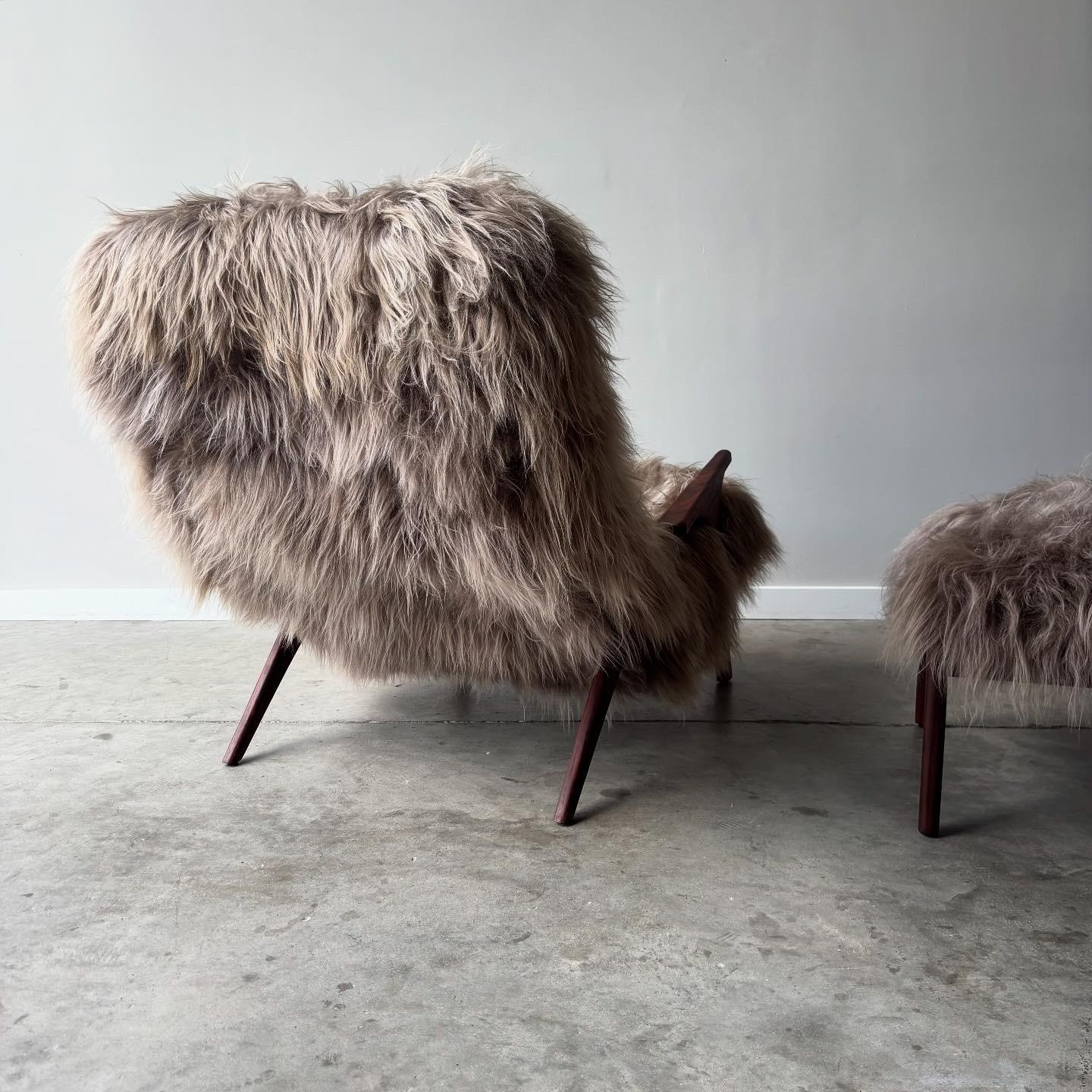 Late 20th Century Vintage Sculpted Walnut Lounge and Ottoman, New Shearling Upholstery For Sale