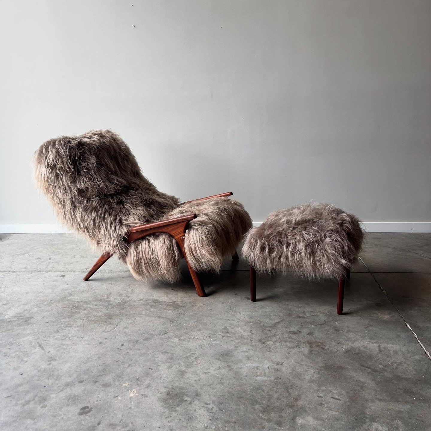 Sheepskin Vintage Sculpted Walnut Lounge and Ottoman, New Shearling Upholstery For Sale