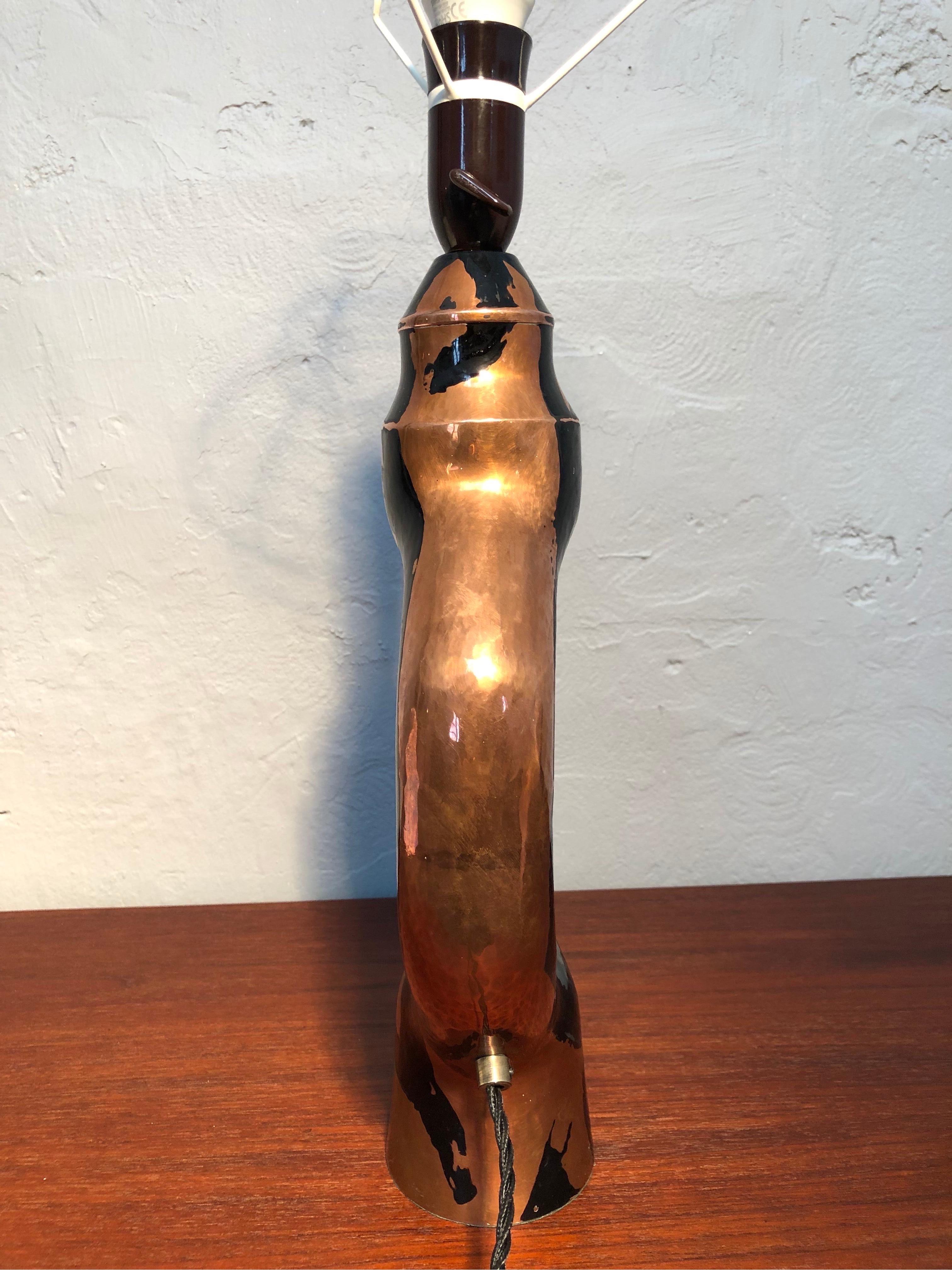 Vintage Sculptural Artisan Table Lamp in Copper For Sale 4