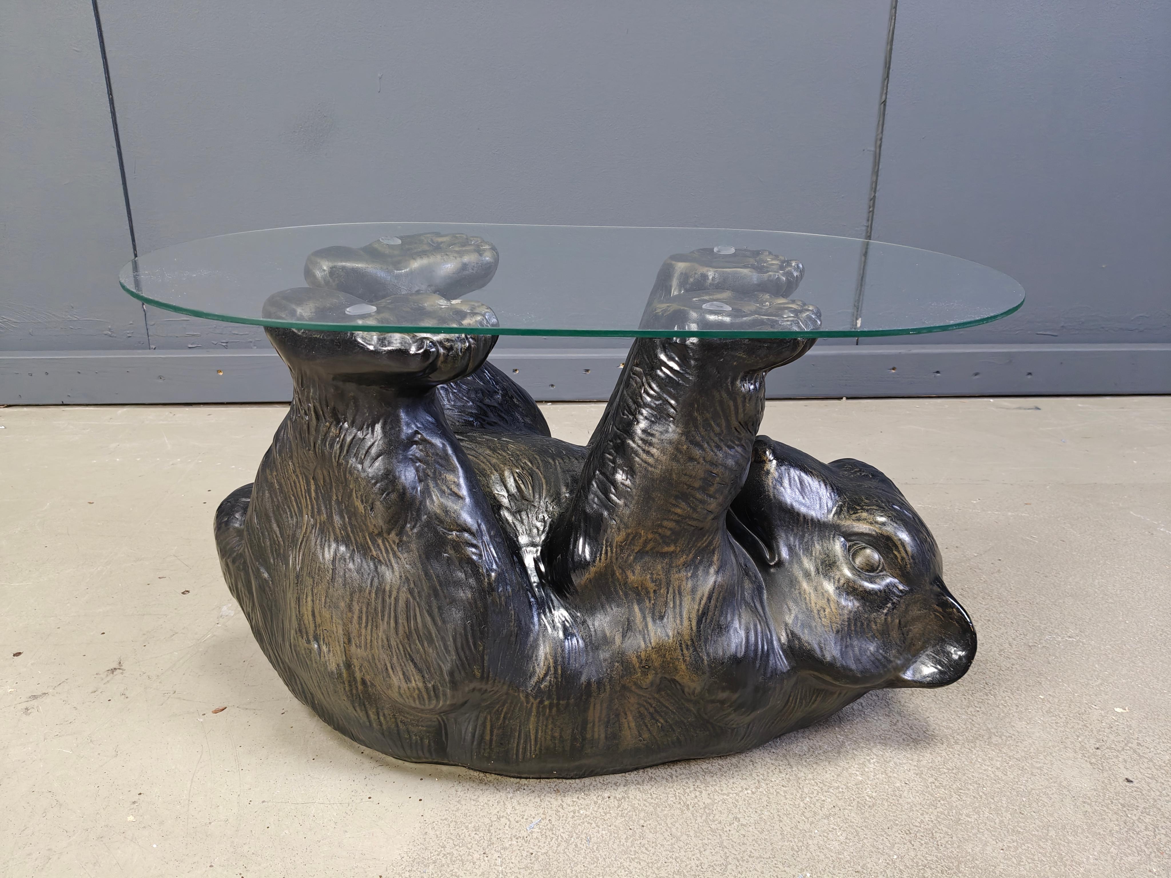 Table basse sculpturale noire vintage en vente 2