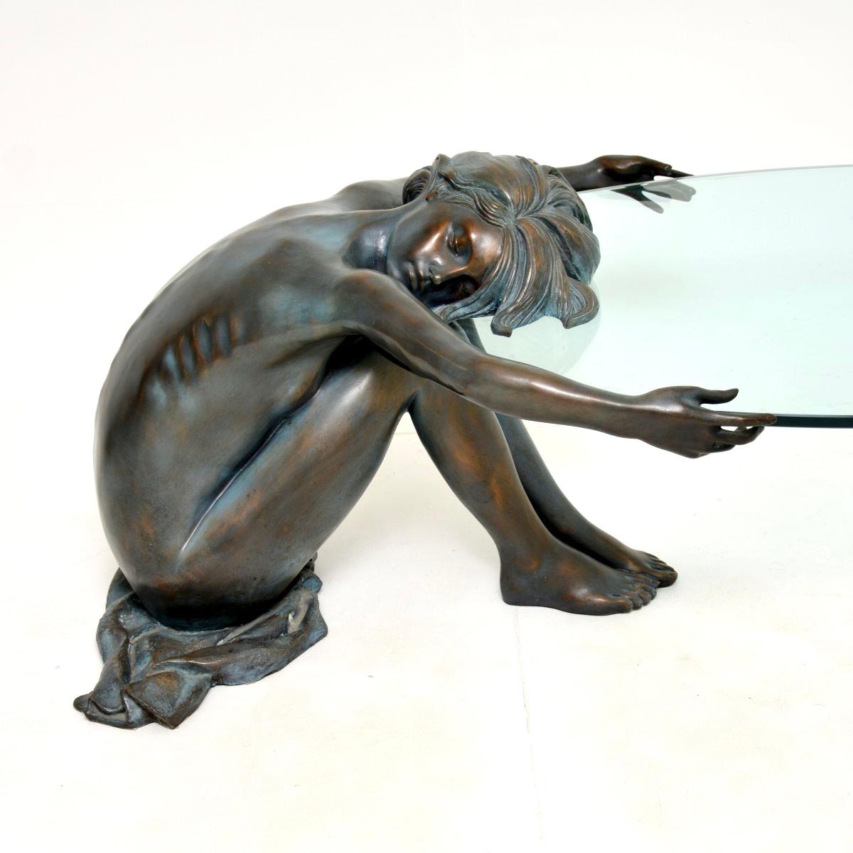 Fin du 20e siècle Table basse vintage en bronze sculptural en vente