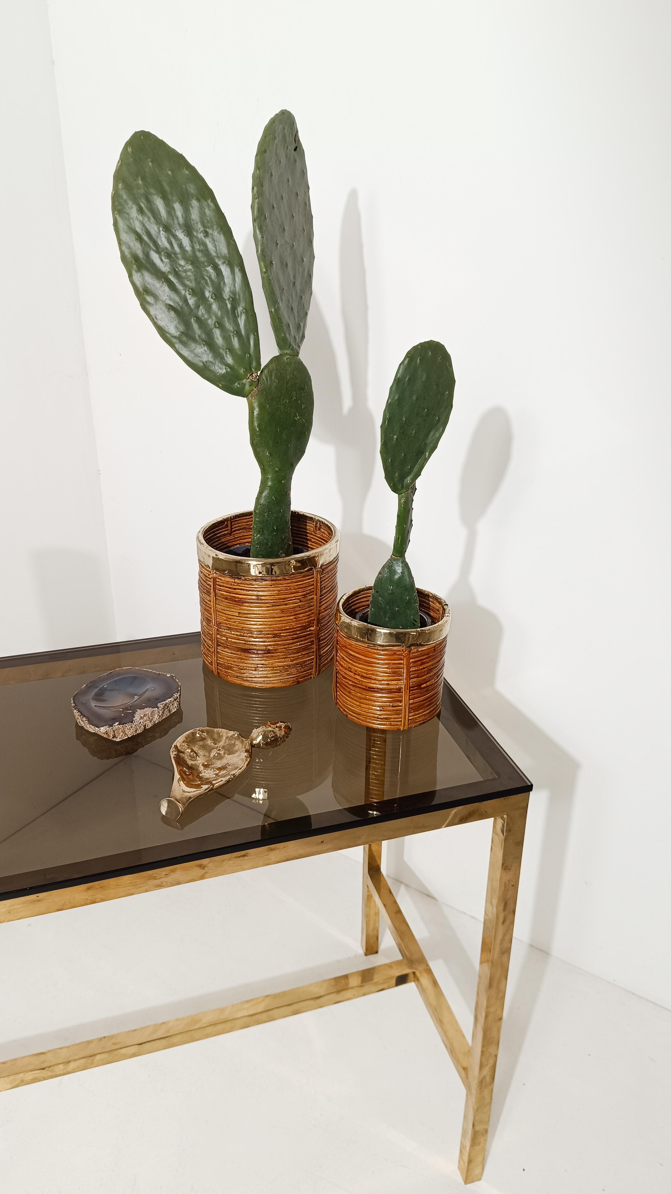 Skulpturaler Aschenbecher aus gegossenem Messing in Form einer sizilianischen Prickly Pear (Italienisch) im Angebot