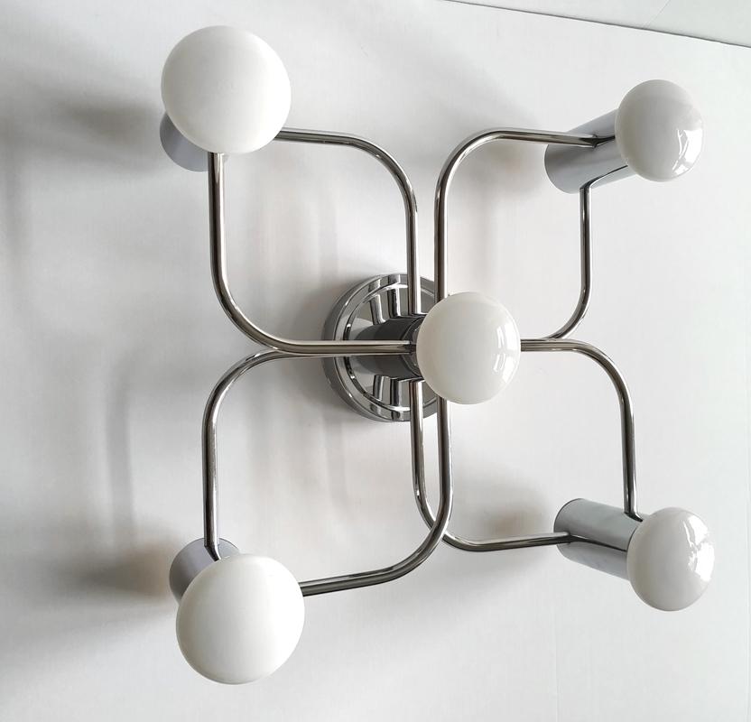 Beautiful sculptural Sciolari style ceiling or wall flushmount,
Germany, 1960s.

 