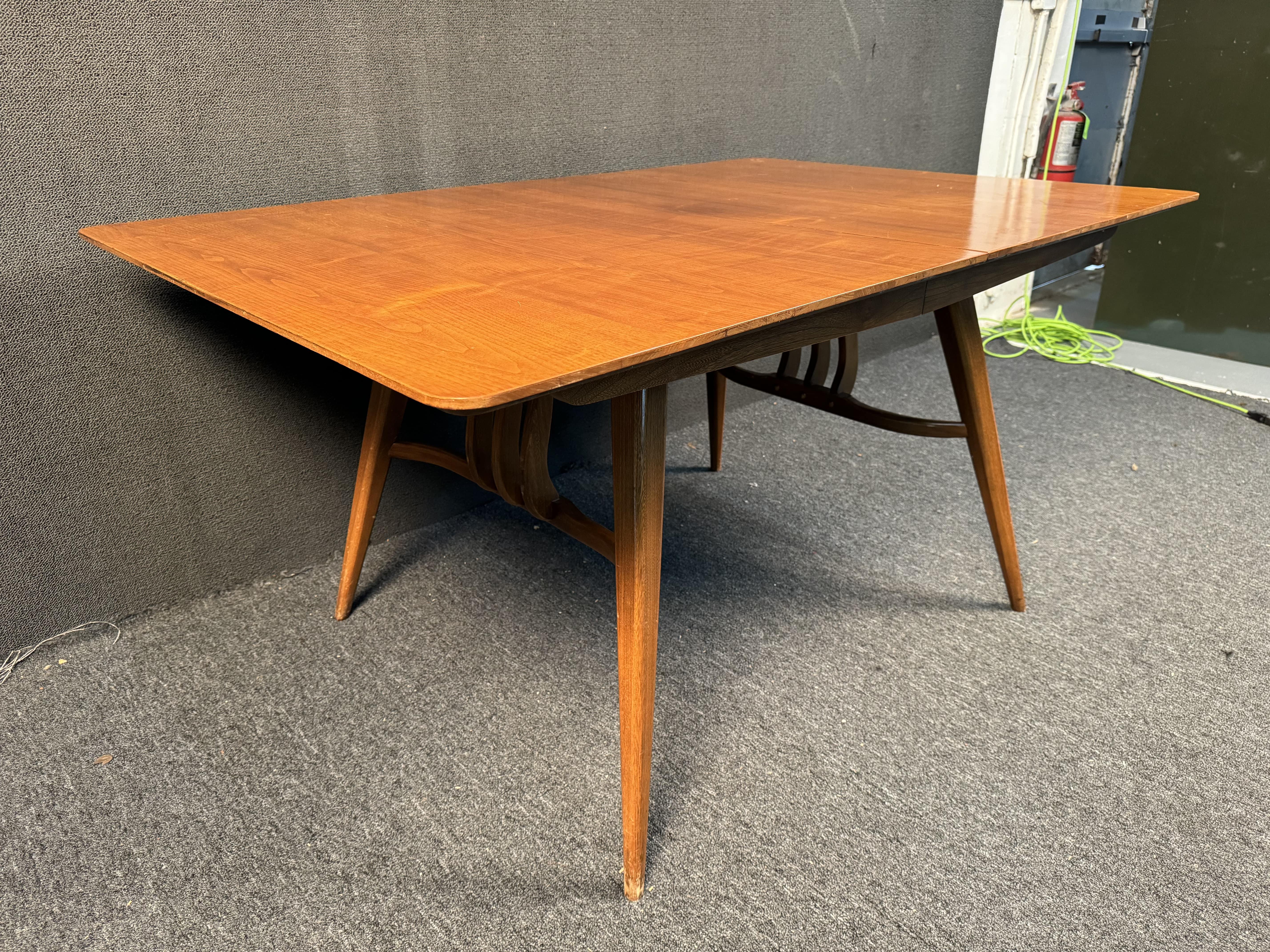Mid-Century Modern Mid-Century Walnut Sculptural Dining Set by Blowing Rock For Sale