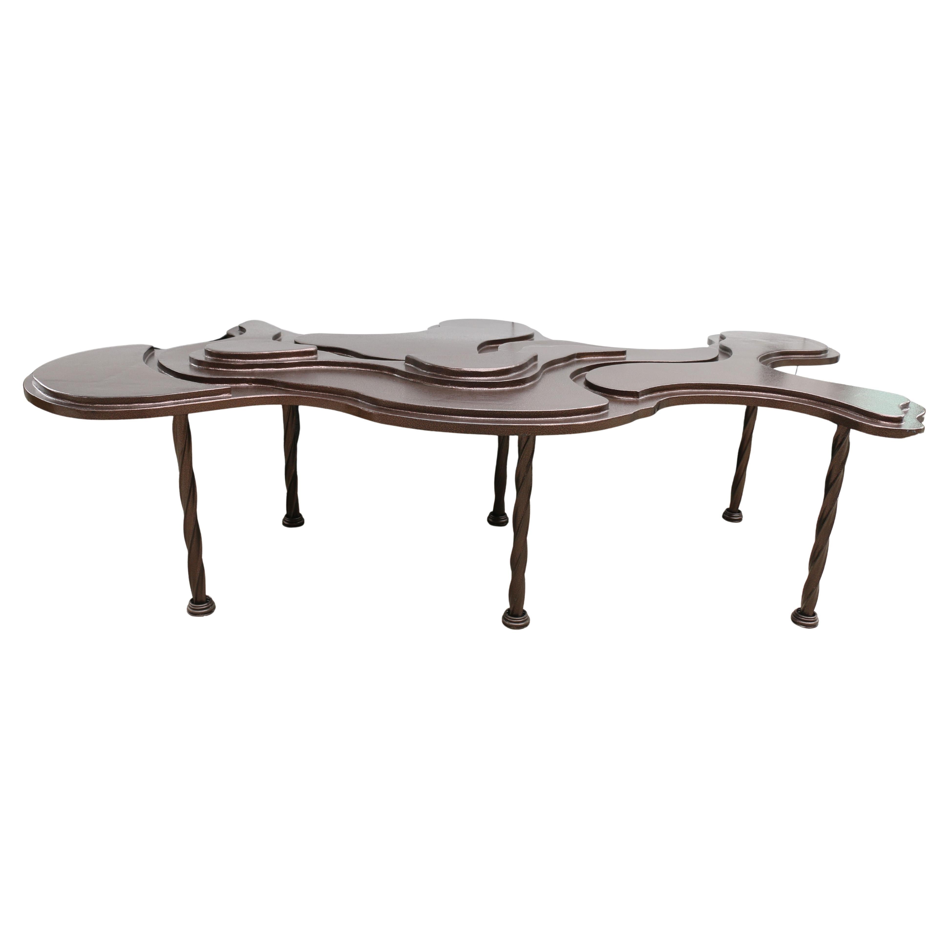 Mesa escultórica vintage de metal