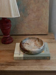 Vassoio scultoreo in marmo vintage, cremisi