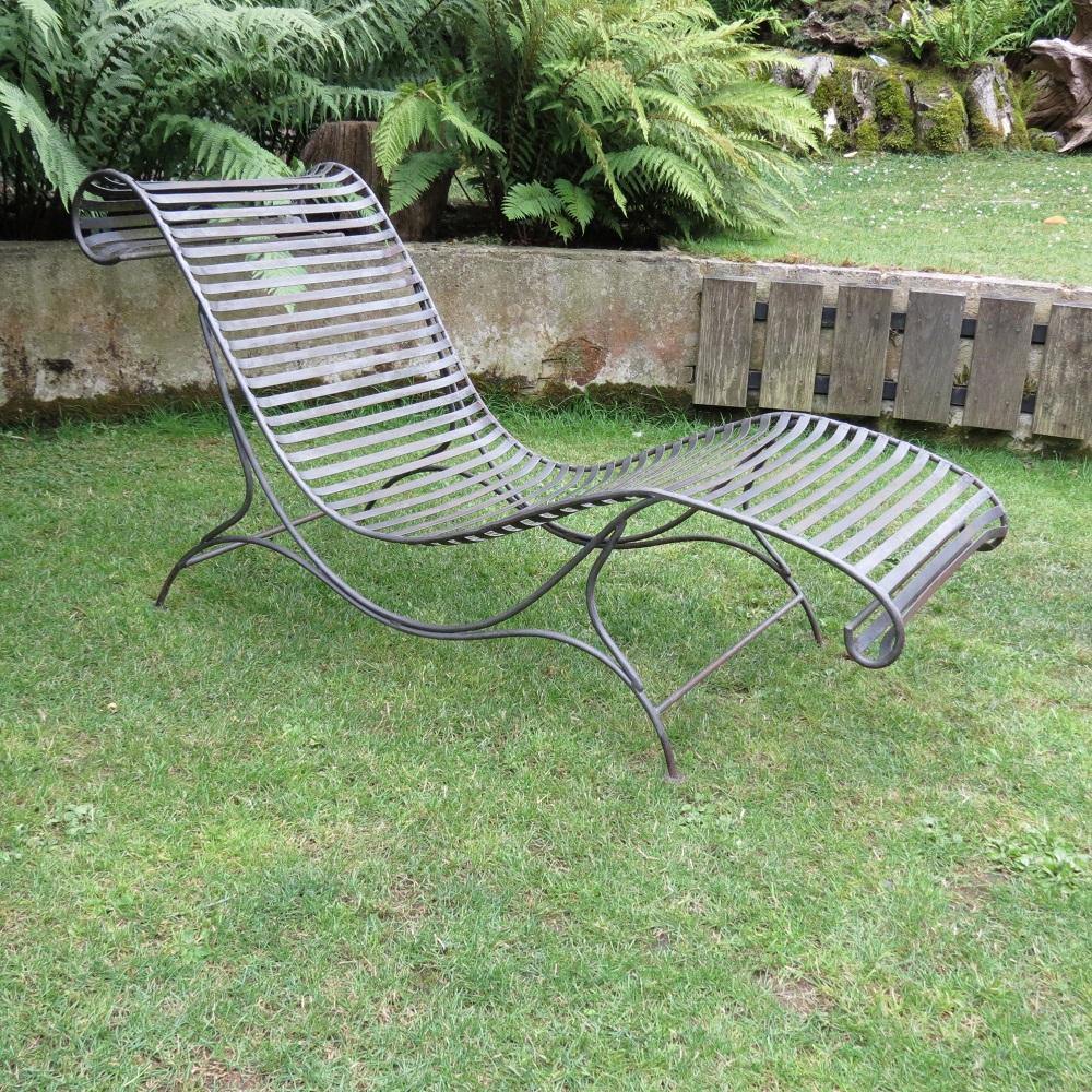 Vintage Sculptural Metal Garden Sun Lounger 3