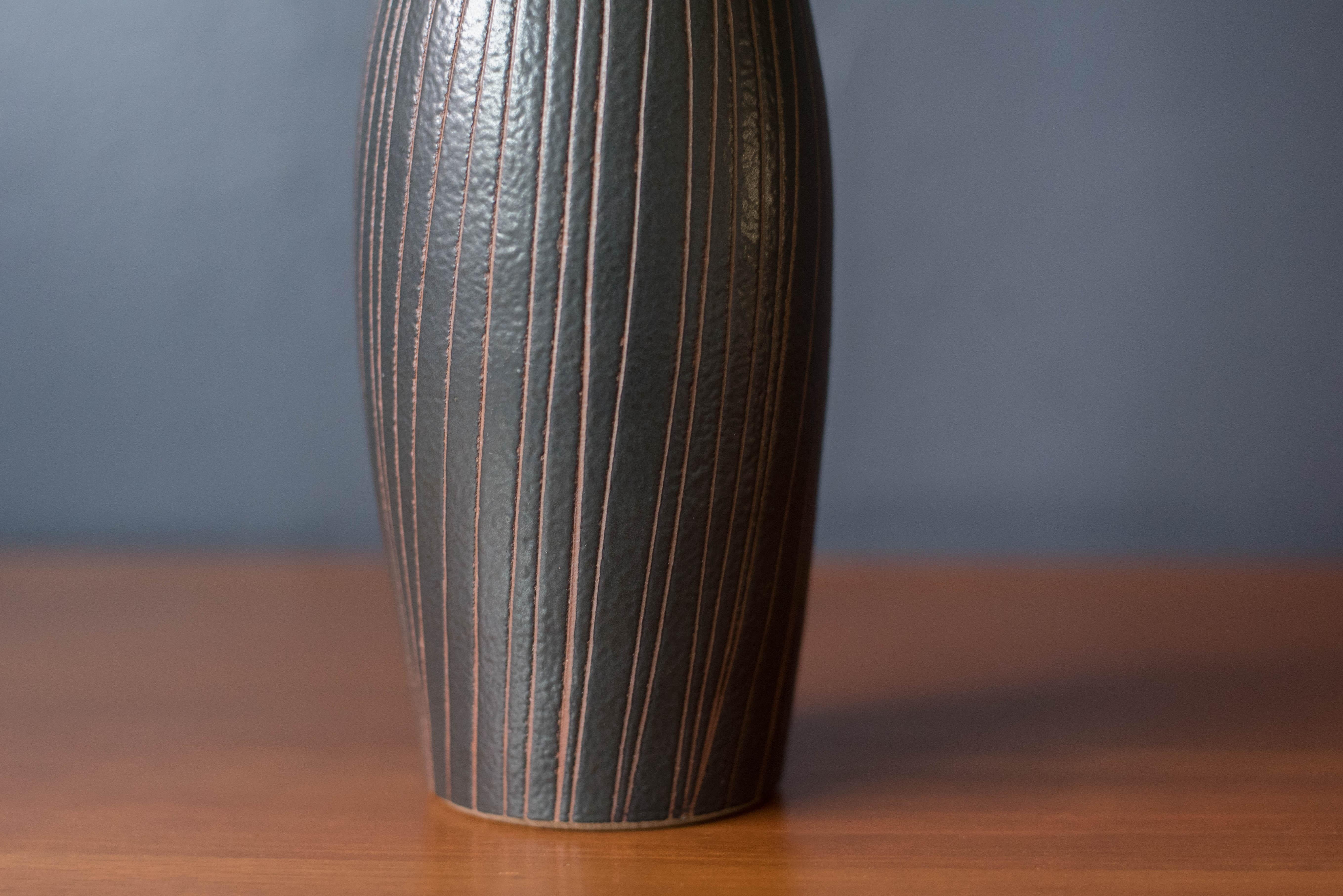 Mid-20th Century Vintage Sculptural Otagiri Stoneware Ceramic Pottery Vase For Sale