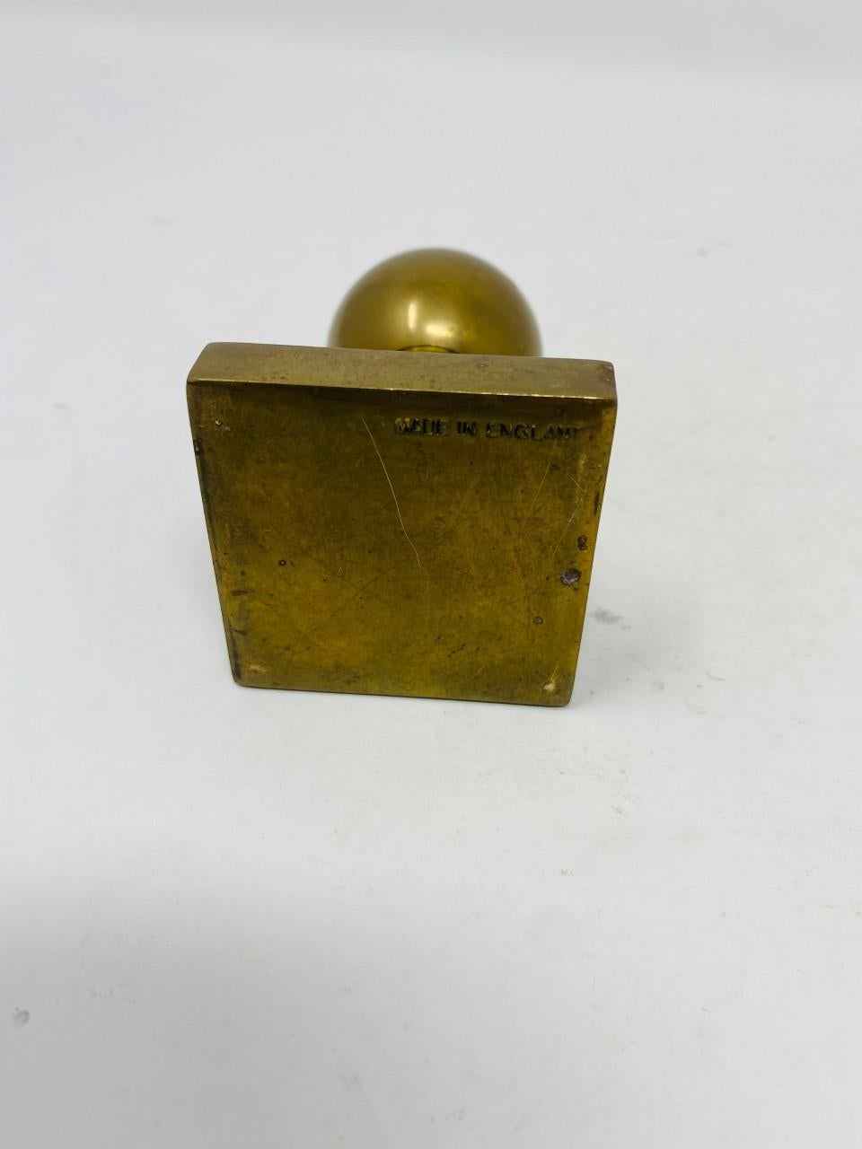 Post-Modern Vintage Sculptural Pawn Shape Brass Paperweight Made in England For Sale