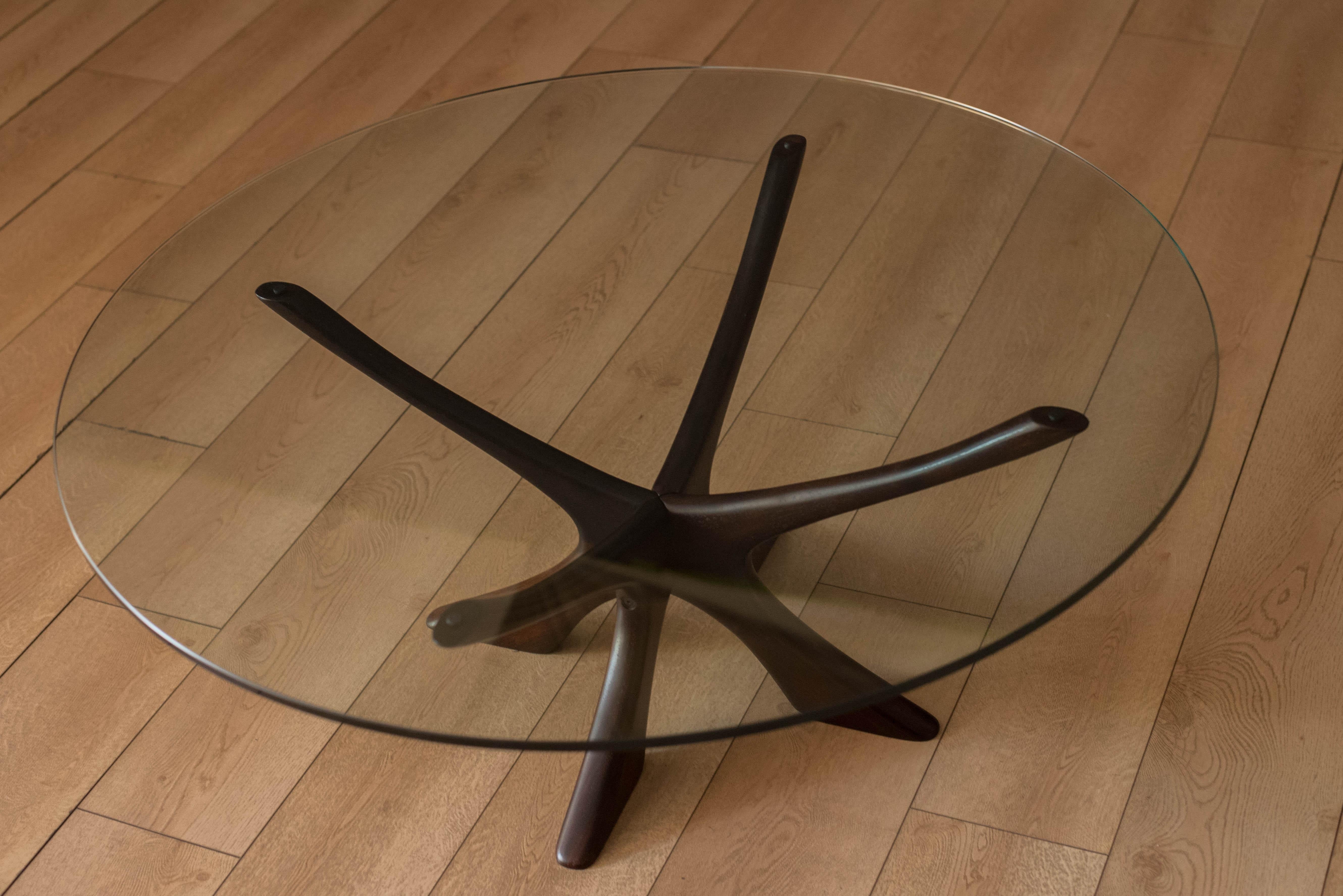 Mid-20th Century Vintage Sculptural Rosewood and Round Glass Coffee Table by Illum Wikkelsø For Sale