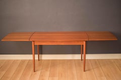 Vintage Sculptural Scandinavian Extension Teak Draw Leaf Dining Table