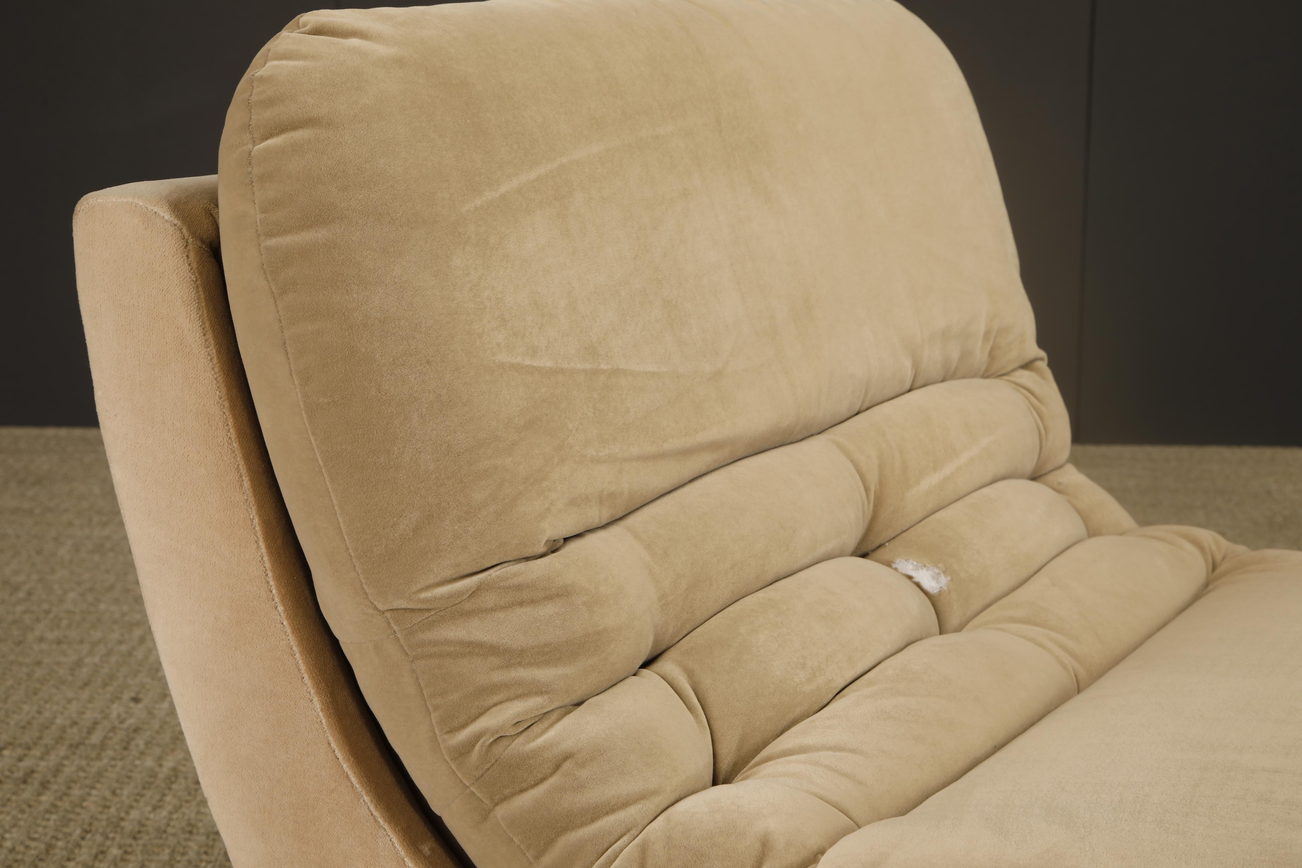 Tissu Chaise sculpturale vintage en forme de pantoufle par Carsons, style Vladimir Kagan, années 1980 en vente