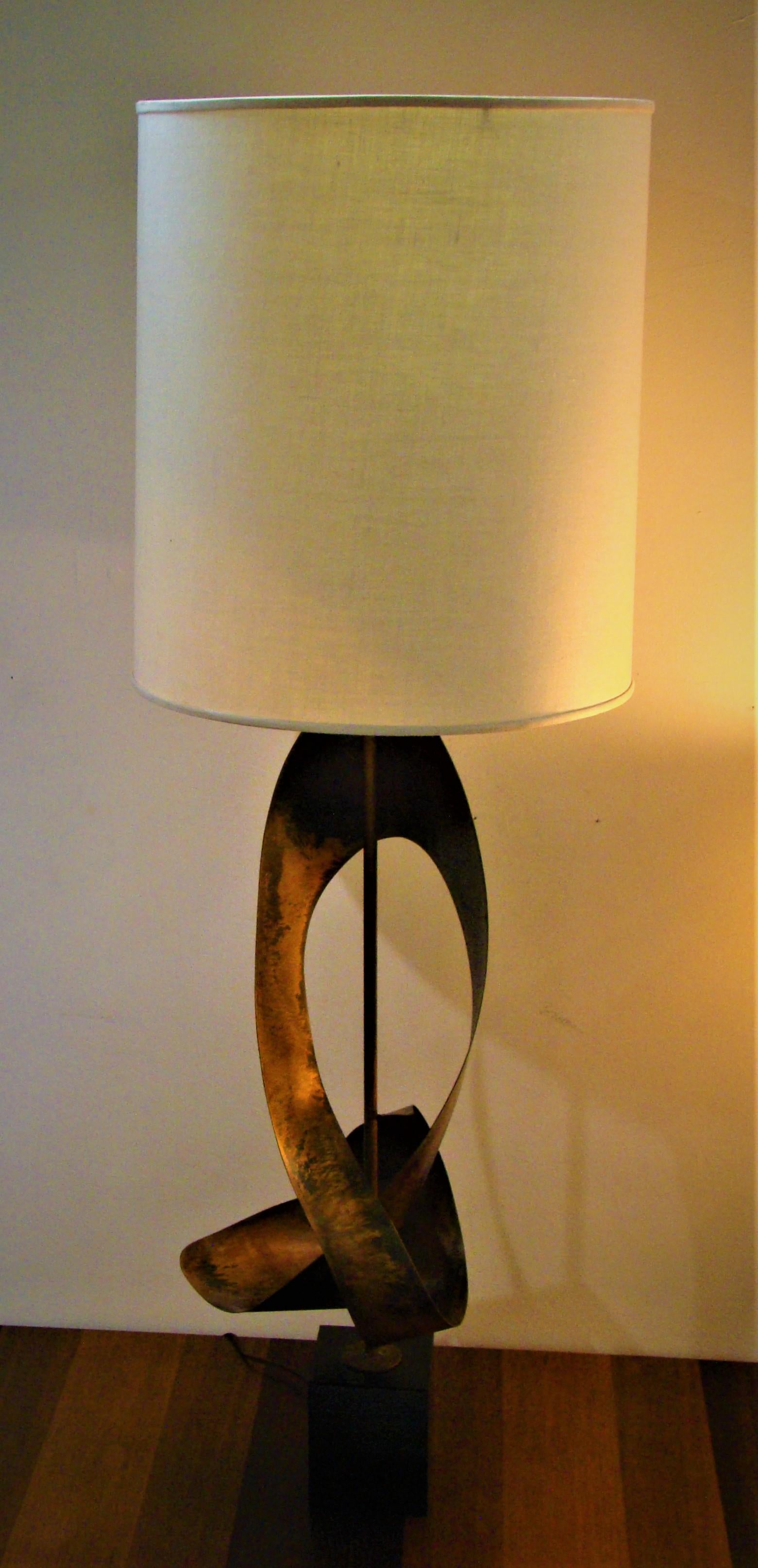 American Vintage Sculptural Table/Console Lamp by Harry Balmer for Laurel Lamps, USA For Sale