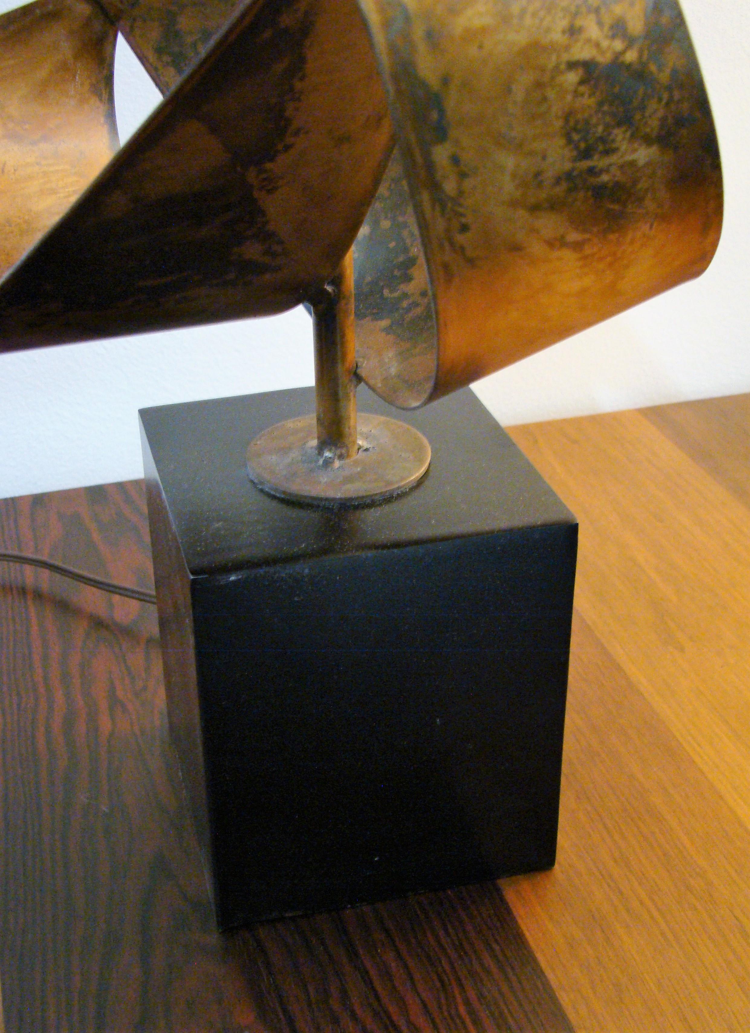 20th Century Vintage Sculptural Table/Console Lamp by Harry Balmer for Laurel Lamps, USA For Sale