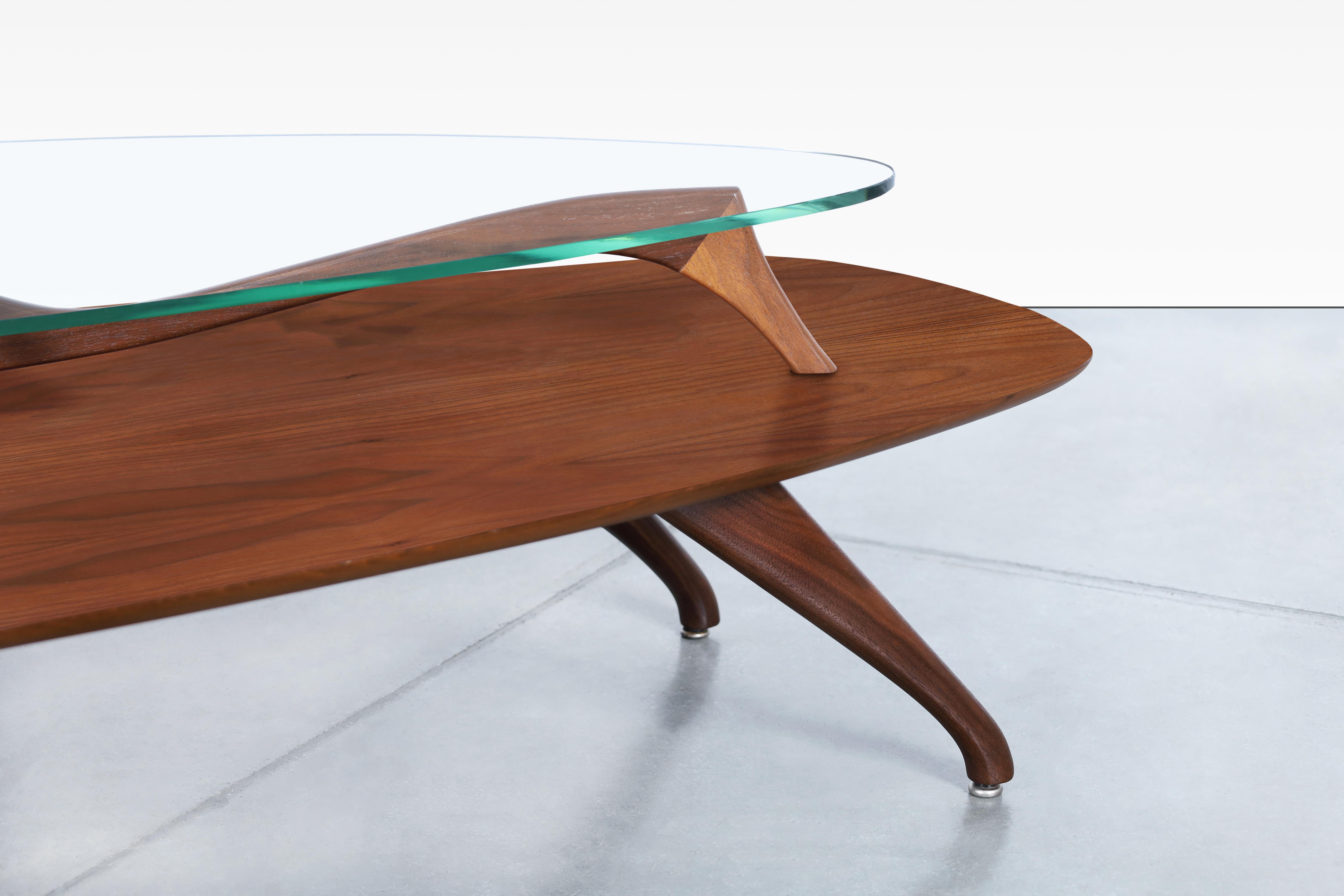 Vintage Sculptural Walnut Coffee Table Styled After Vladimir Kagan For Sale 2