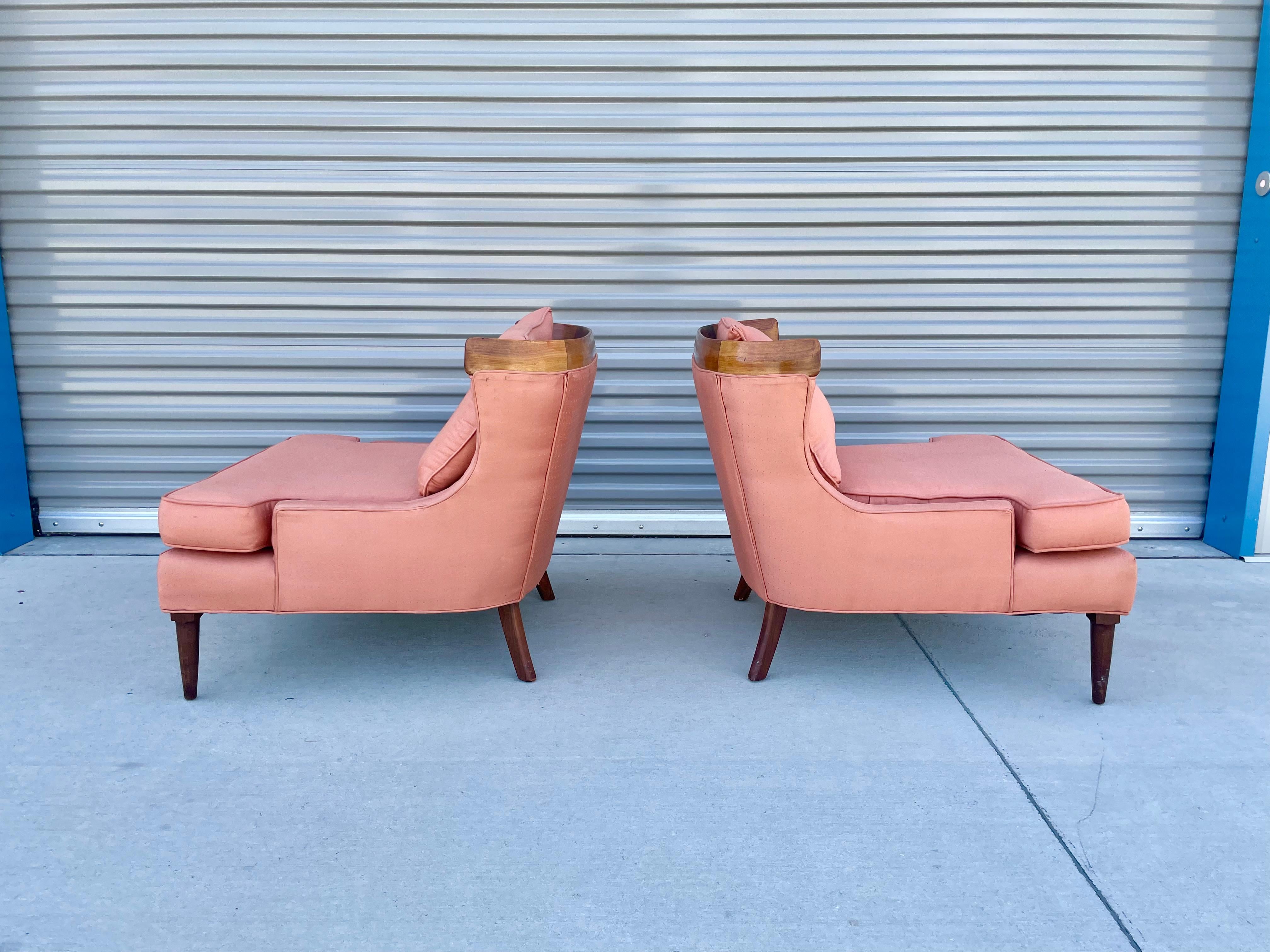 American Vintage Sculptural Walnut Lounge Chairs in the Manner of Erwin Lambeth