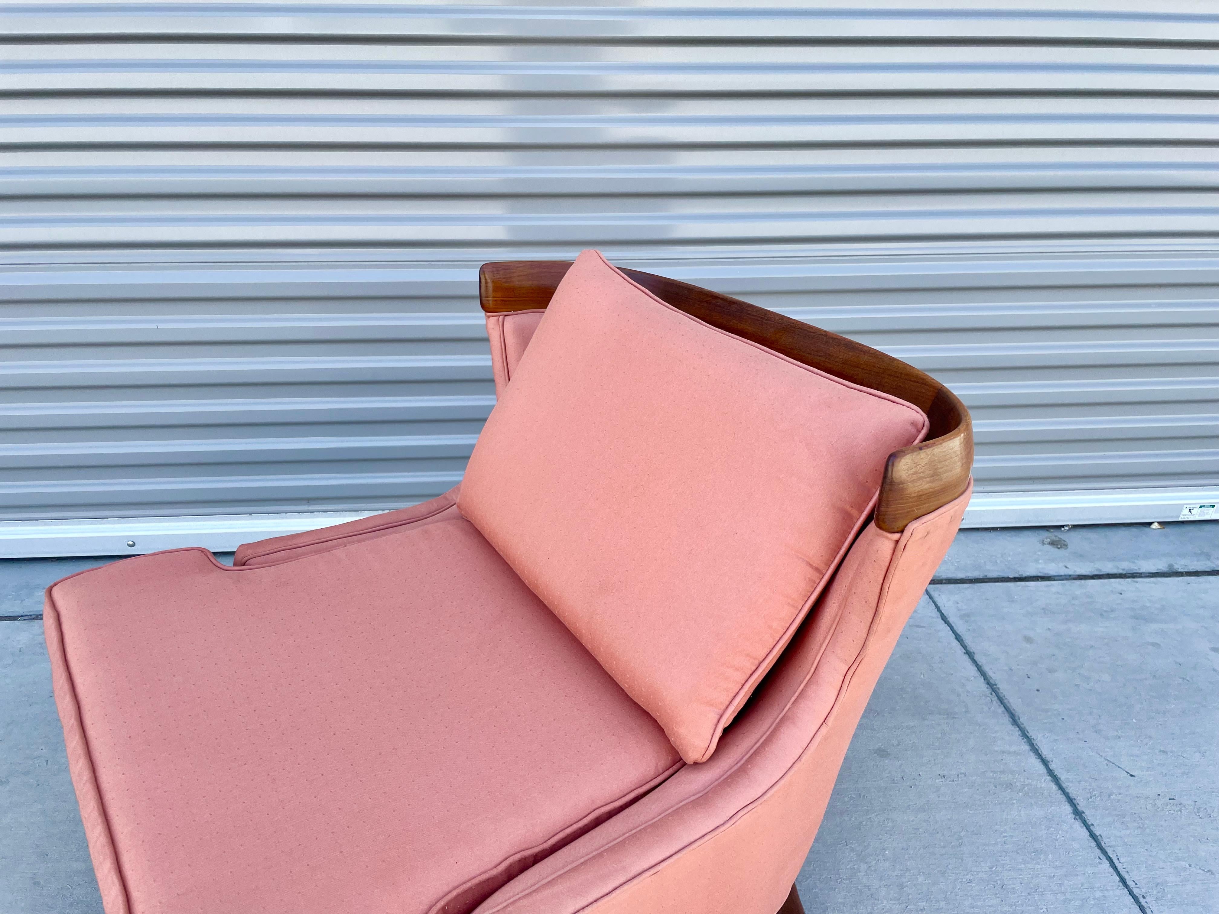 Mid-20th Century Vintage Sculptural Walnut Lounge Chairs in the Manner of Erwin Lambeth