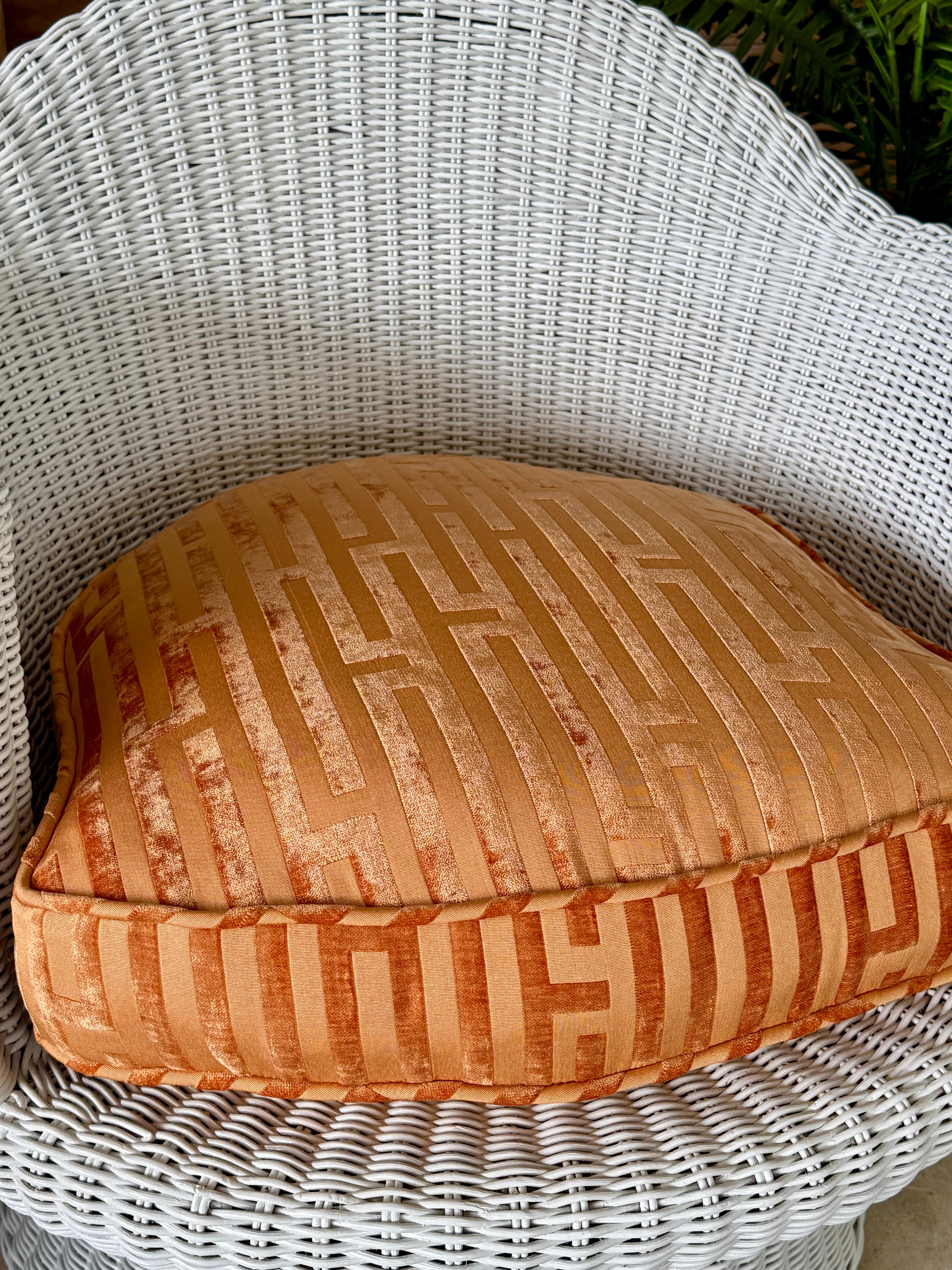 Vintage Sculptural Wicker Barrel Egg Pod Chairs in the Manner of Eero Aarnio 7
