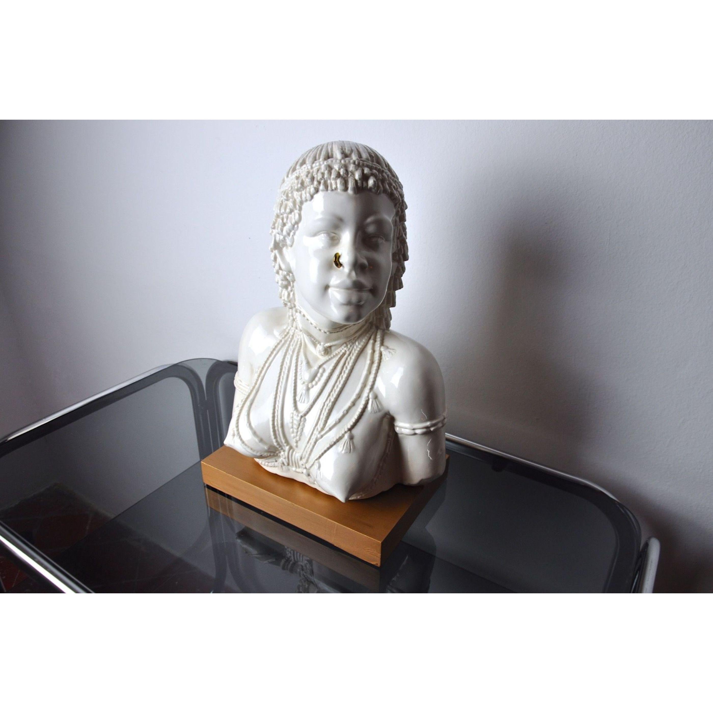 Vintage Sculpture of a White Ceramic Aboriginal Woman Bust, Italy 1970 For Sale 1
