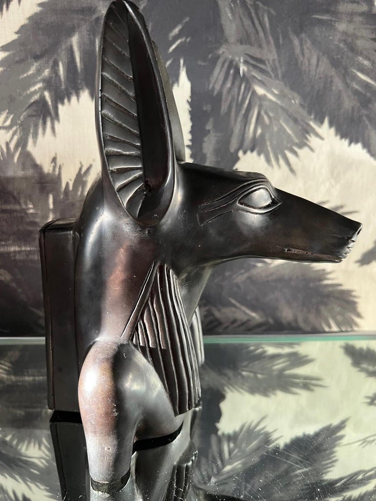 Vintage Sculpture of Egyptian God Anubis in Black Resin Marble, c. 1985 In Good Condition For Sale In Fort Lauderdale, FL