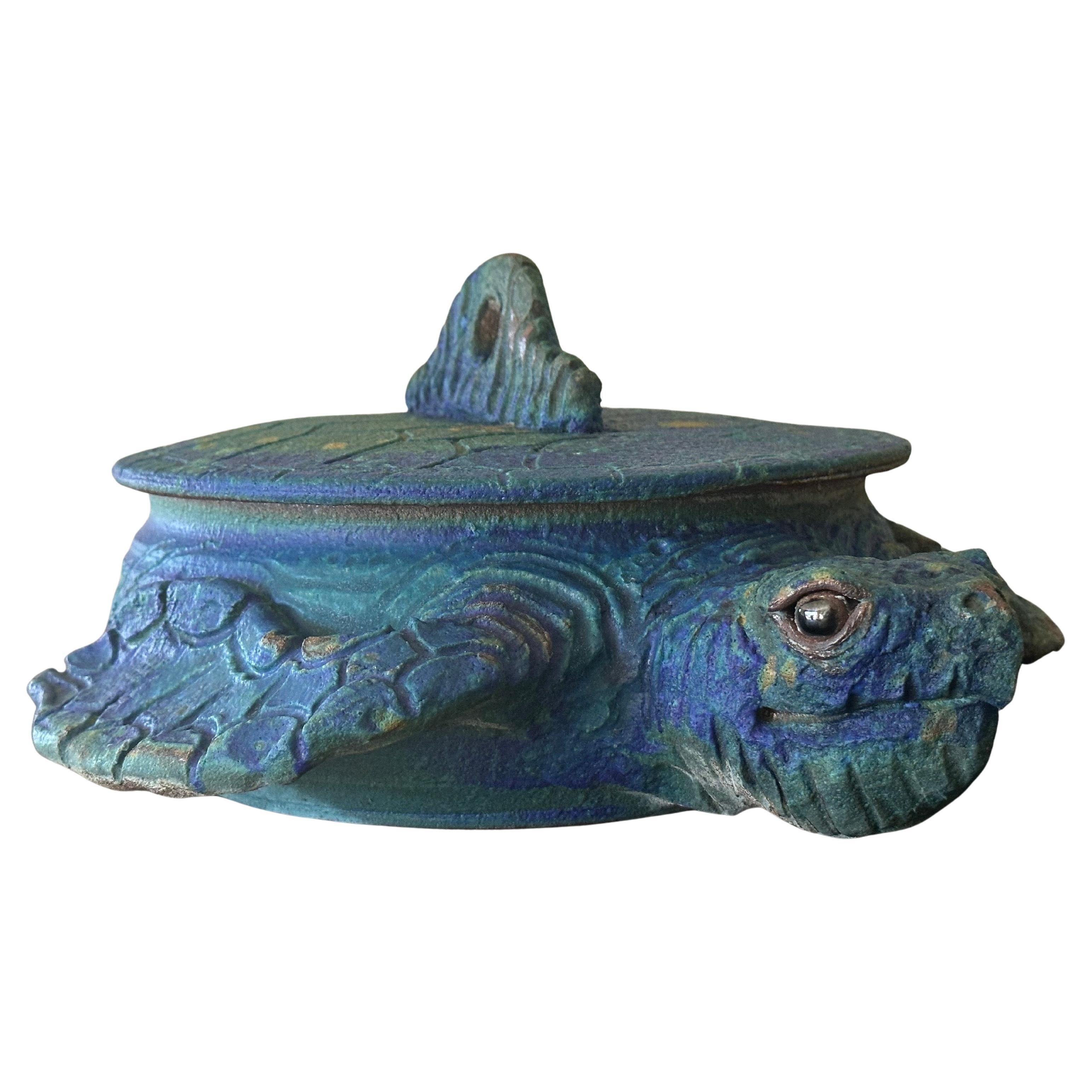 Vintage Sea Turtle-Shaped Covered Casserole Serving Bowl by Clay City Pottery (en anglais seulement) en vente 14