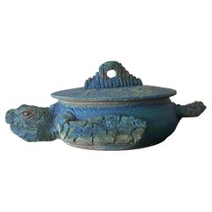 Vintage Sea Turtle-Shaped Covered Casserole Serving Bowl by Clay City Pottery (en anglais seulement)