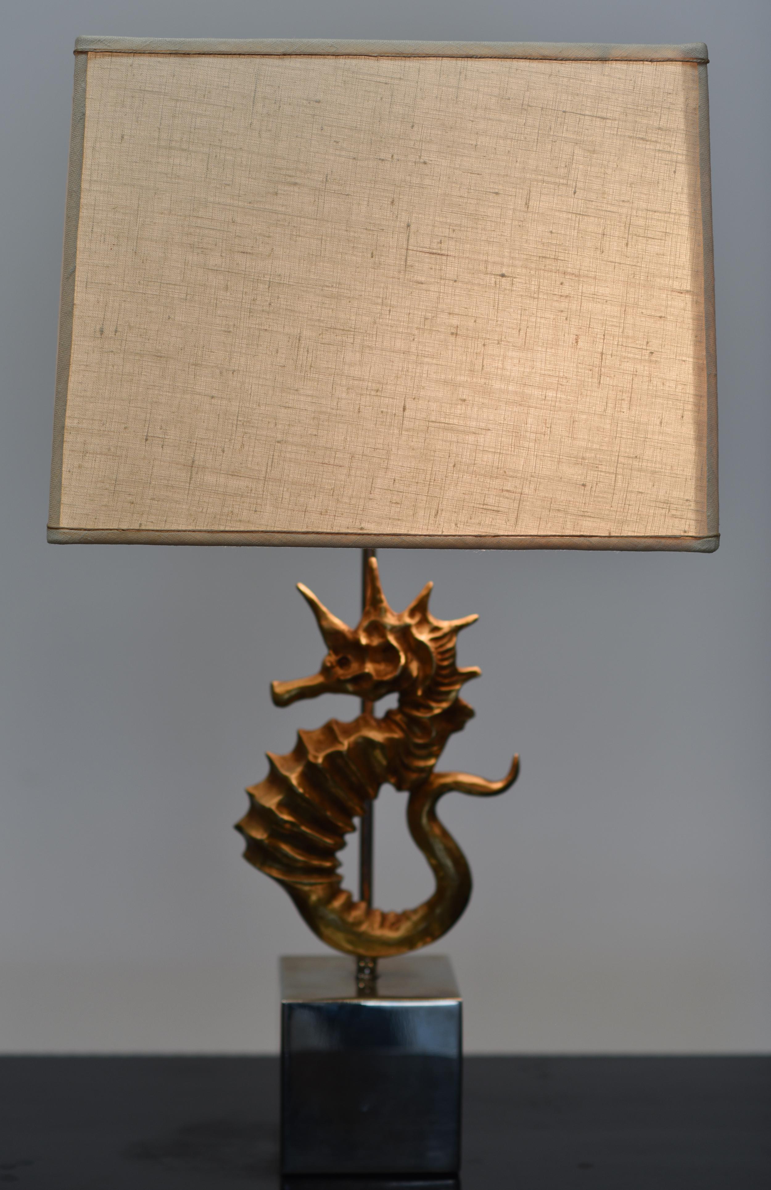 seahorse table lamps