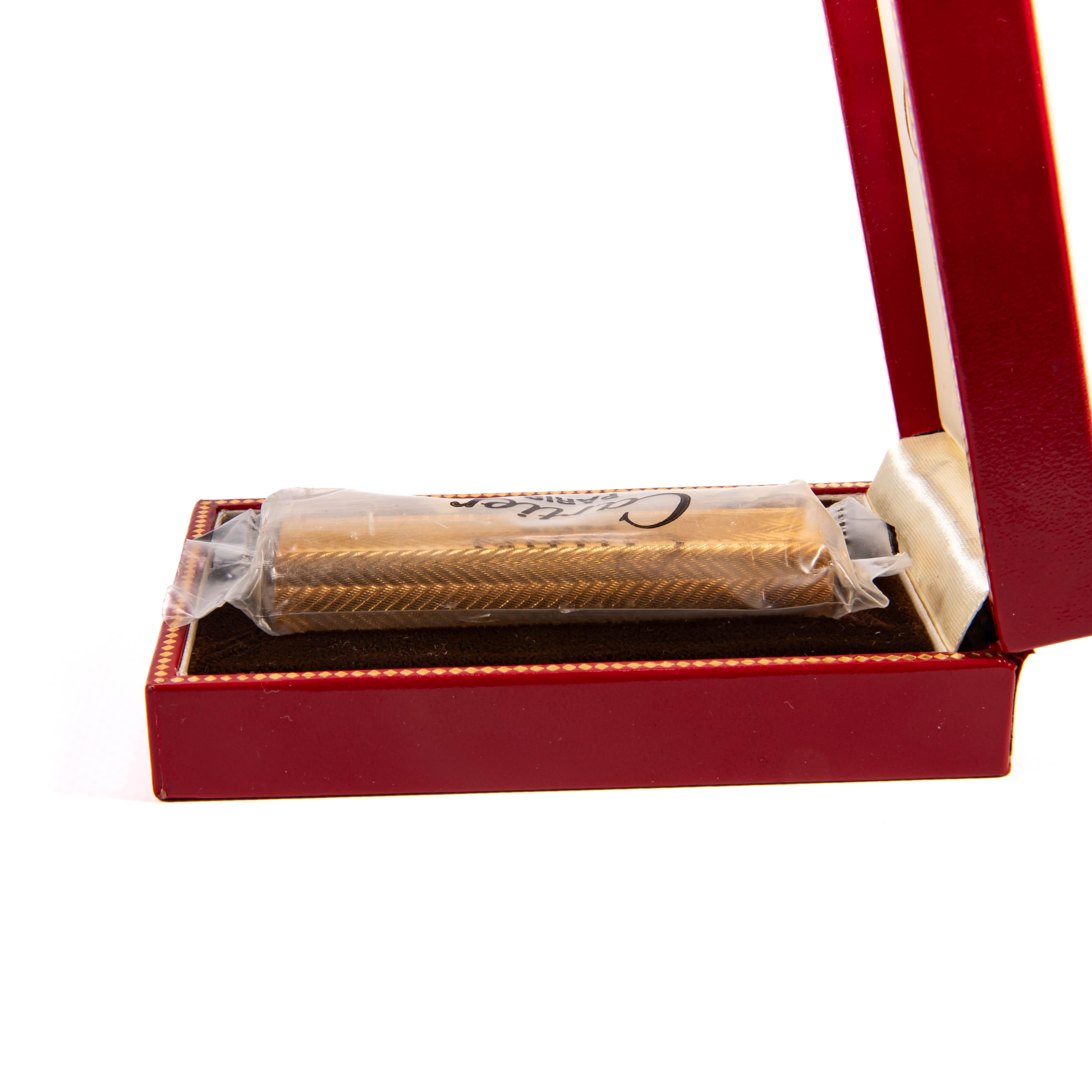 Vintage Sealed NOS Gold Plated Cartier Les Must Lighter in Box 1970 Neuf à DELFT, NL