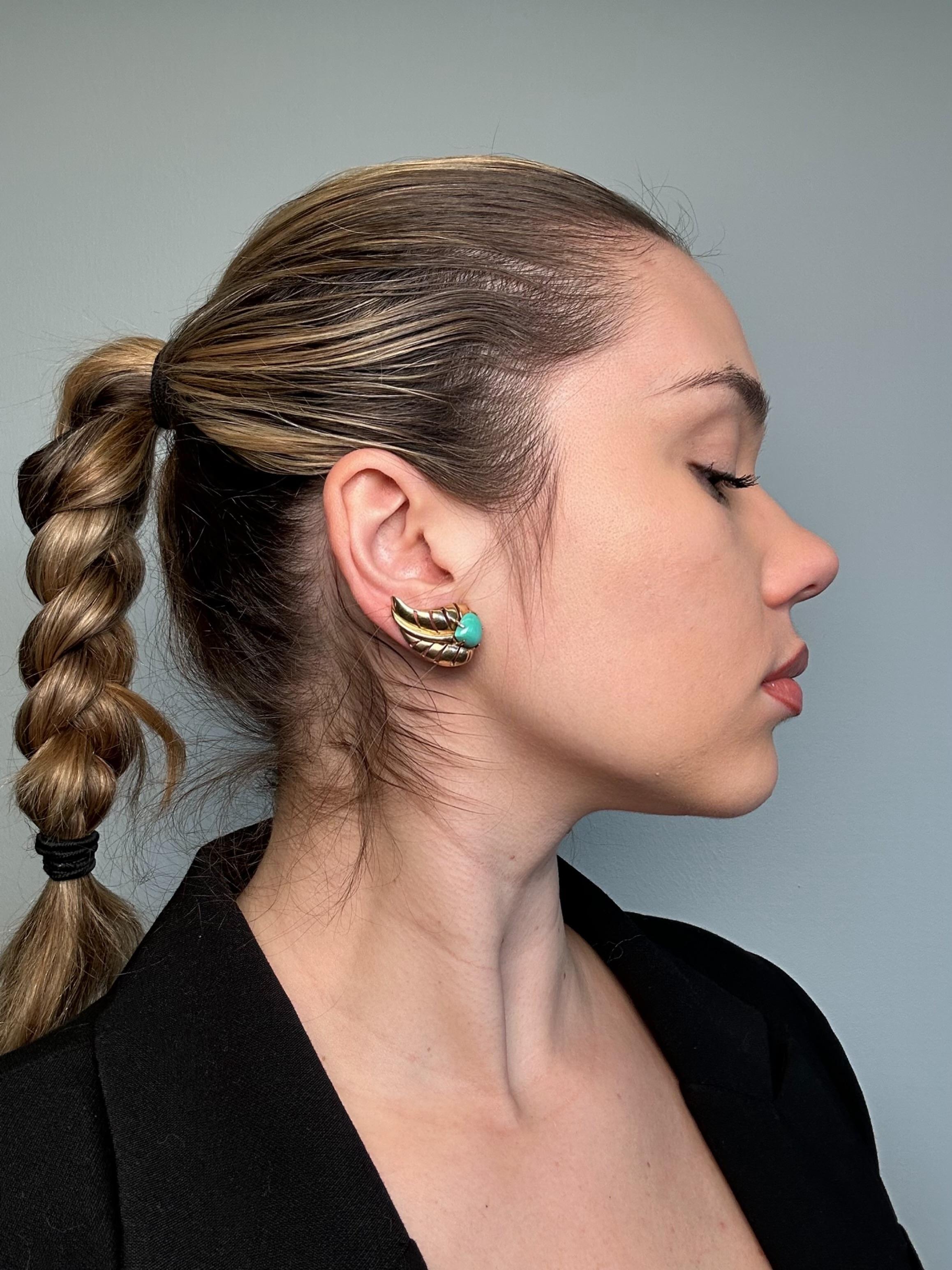 Seaman Schepps Heart Leaf Motif Clip On Earrings Turquoise Centers 14 Karat Gold For Sale 1