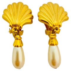 Vintage seashell drop pearl designer runway clip on earrings
