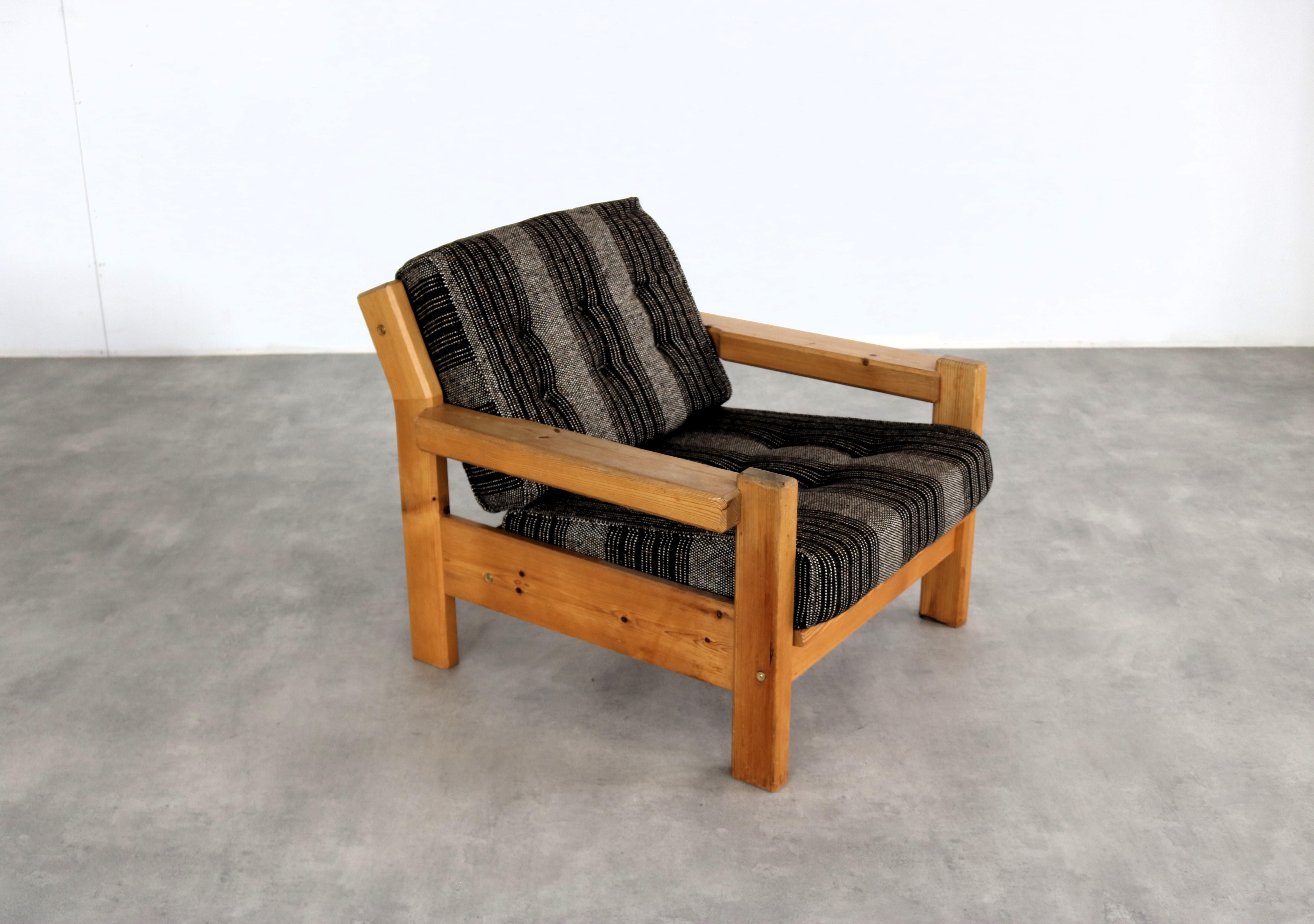  groupe de sièges vintage  fauteuils  table basse  70's  Suède en vente 2