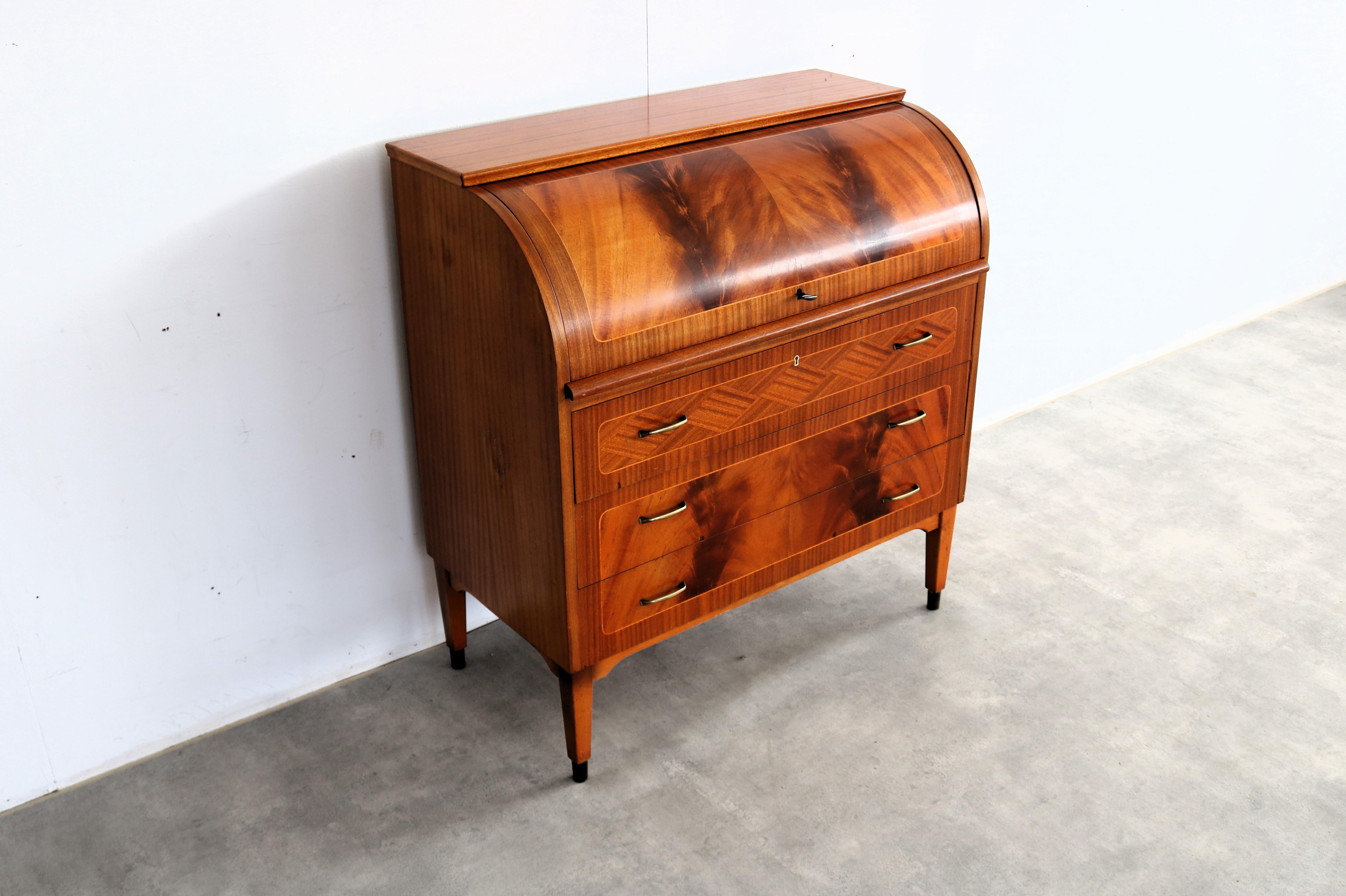 vintage secretary  Broderna  60s  Sweden In Good Condition In Lemmer, NL