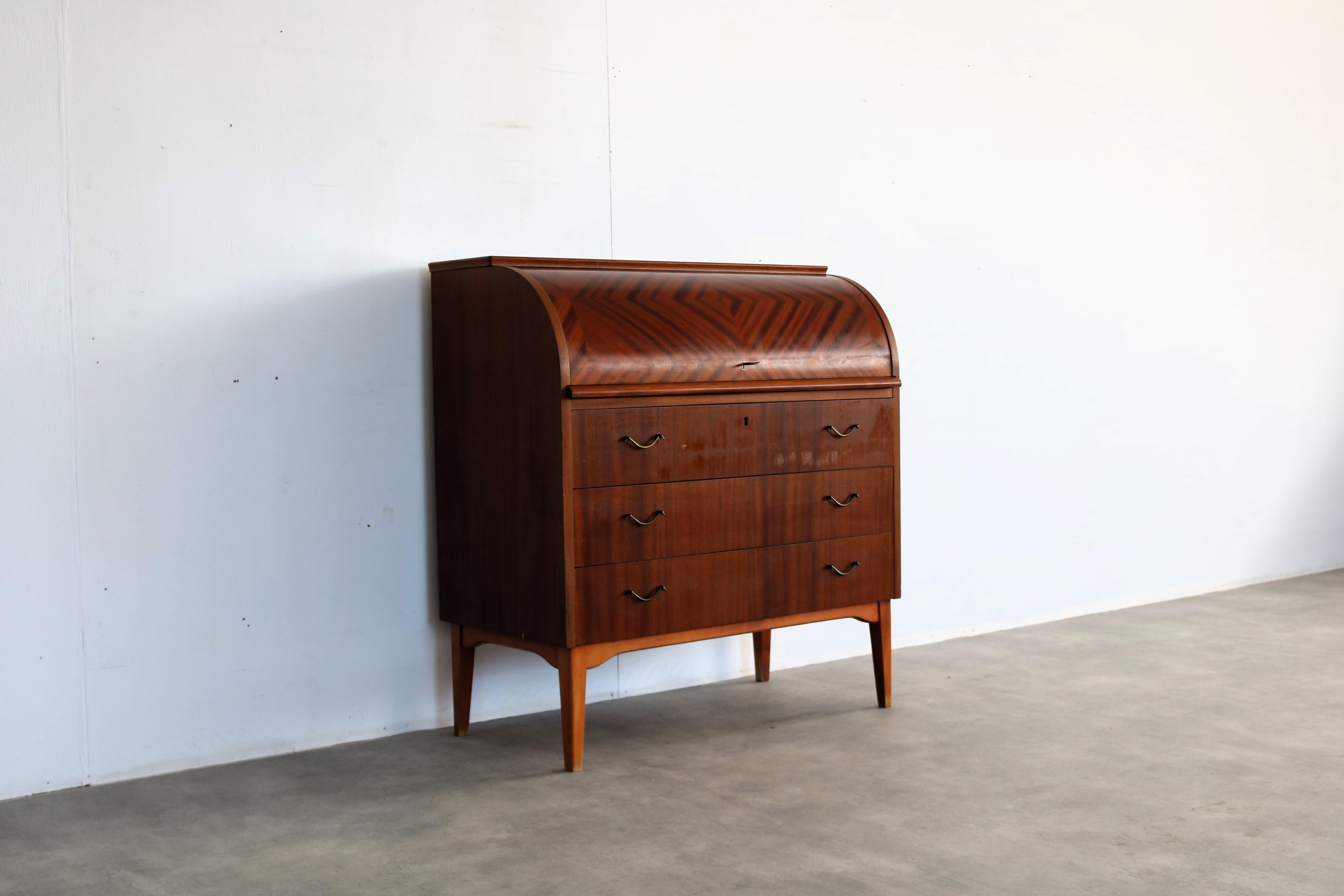 vintage secretary  Broderna  60s  Sweden In Good Condition In Lemmer, NL