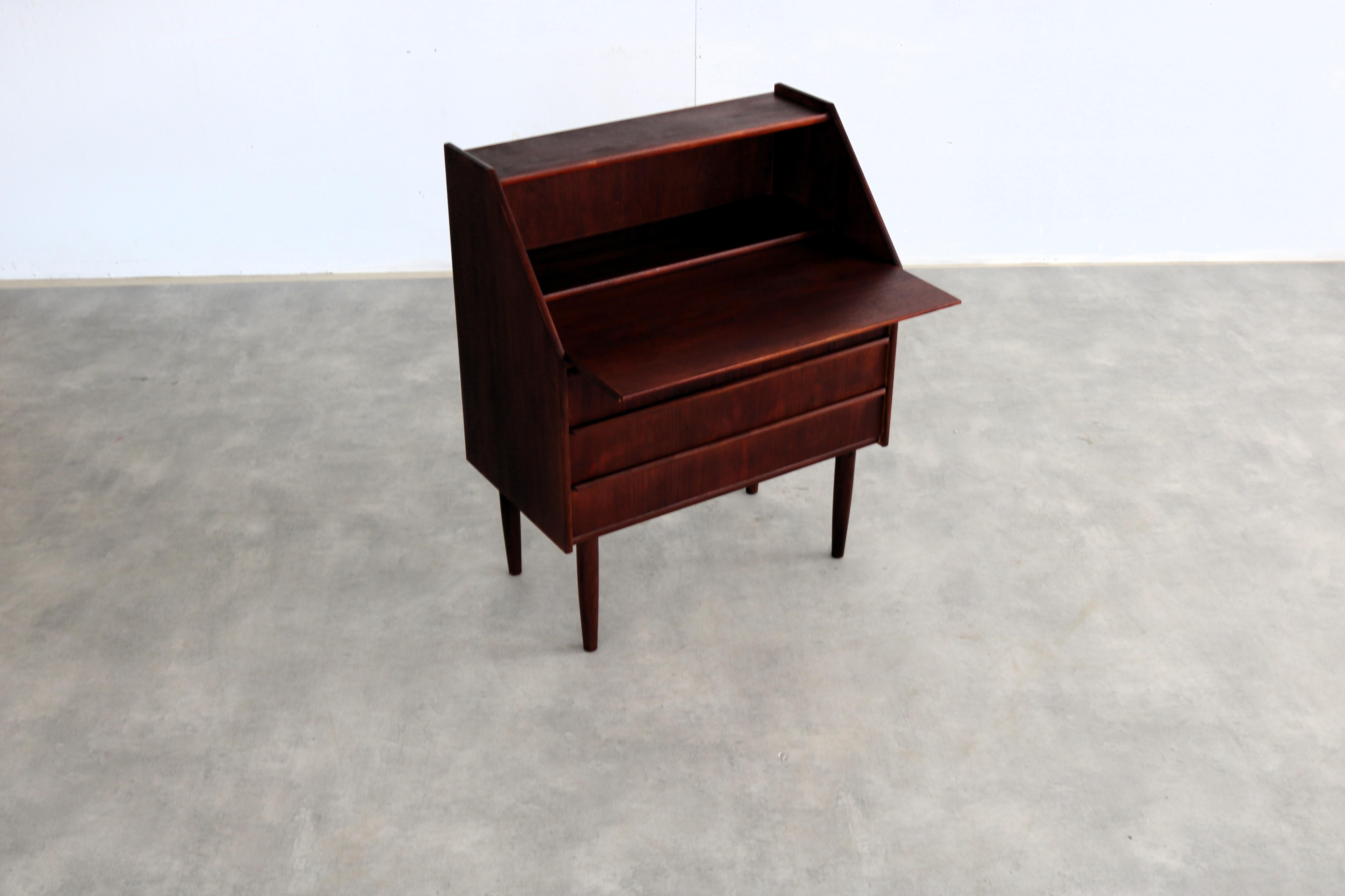 secretaria vintage  armario  cómoda  1960s  Danés en venta 6