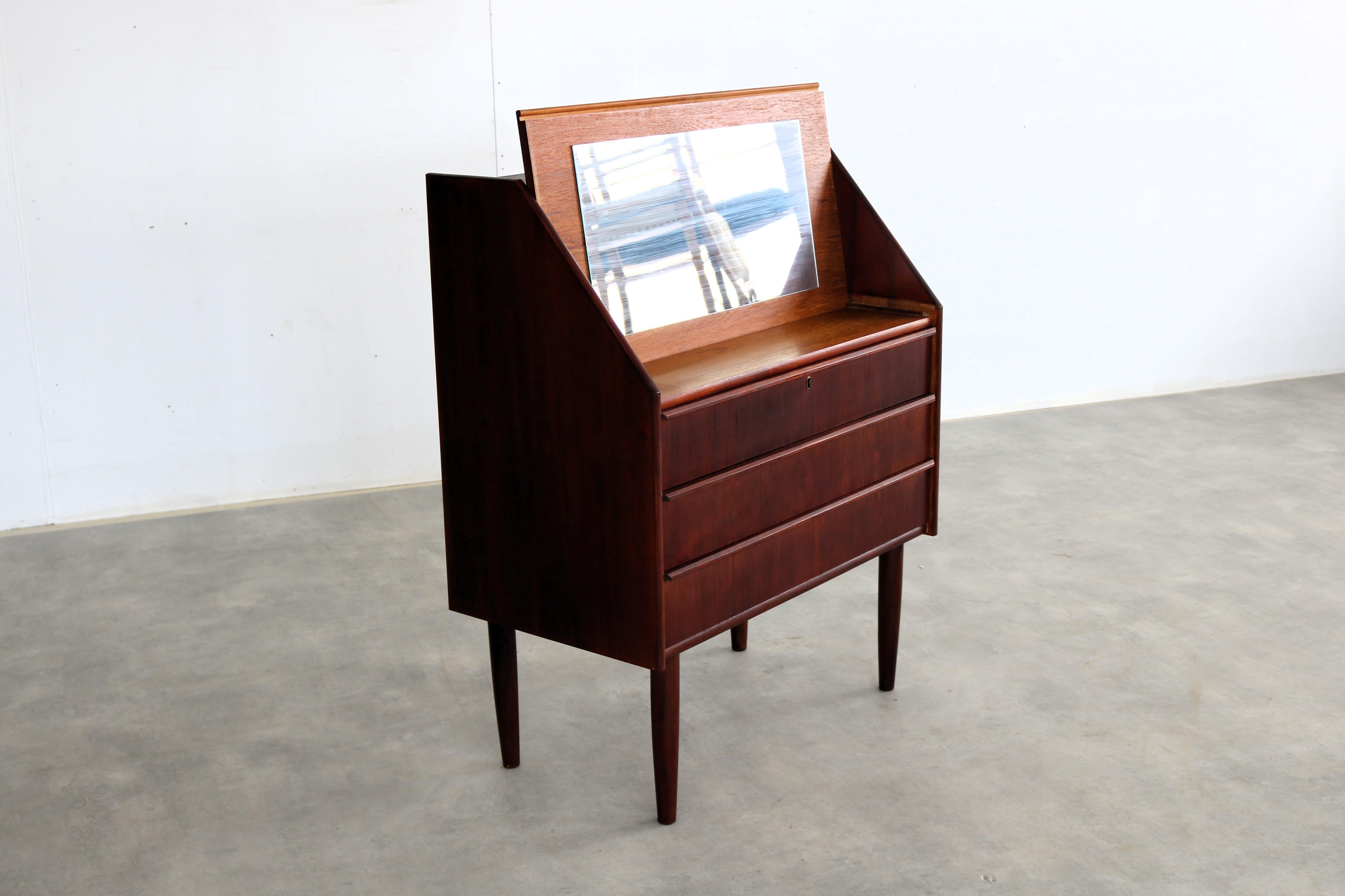 secretaria vintage  armario  cómoda  1960s  Danés en venta 4