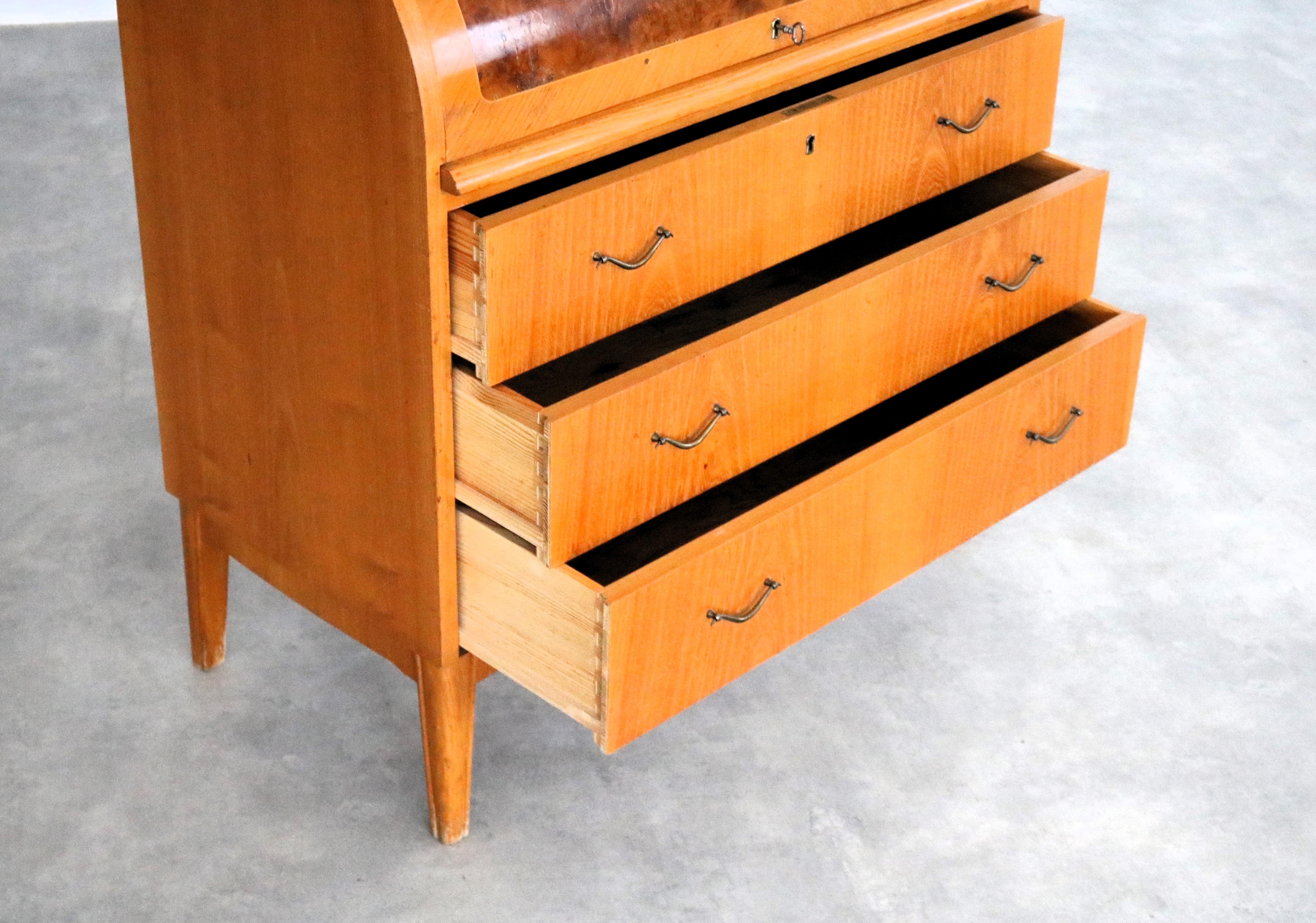 vintage secretary  cupboard  60s  Sweden 4