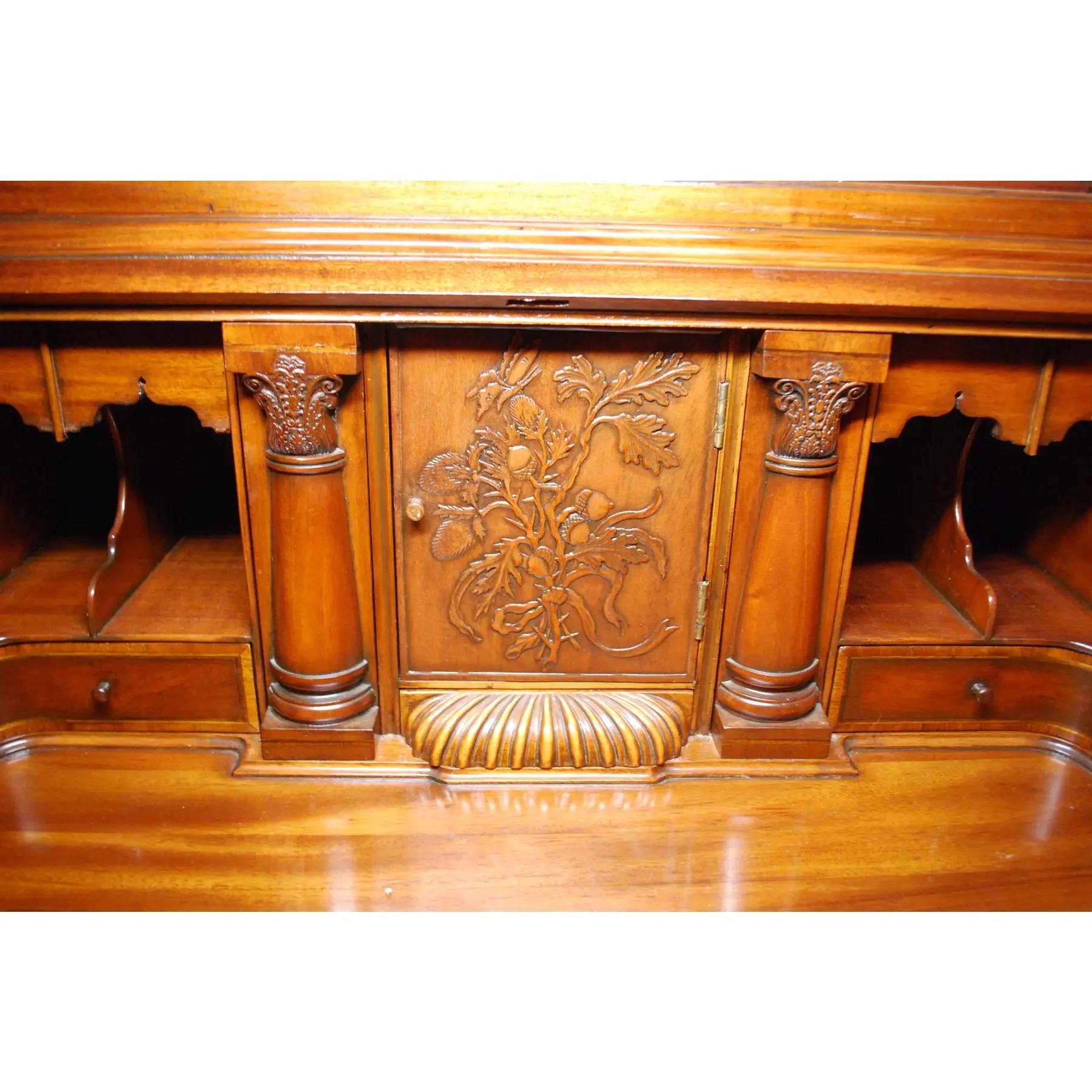 Legno Scrivania vintage in Wood alta con scomparti nascosti in vendita