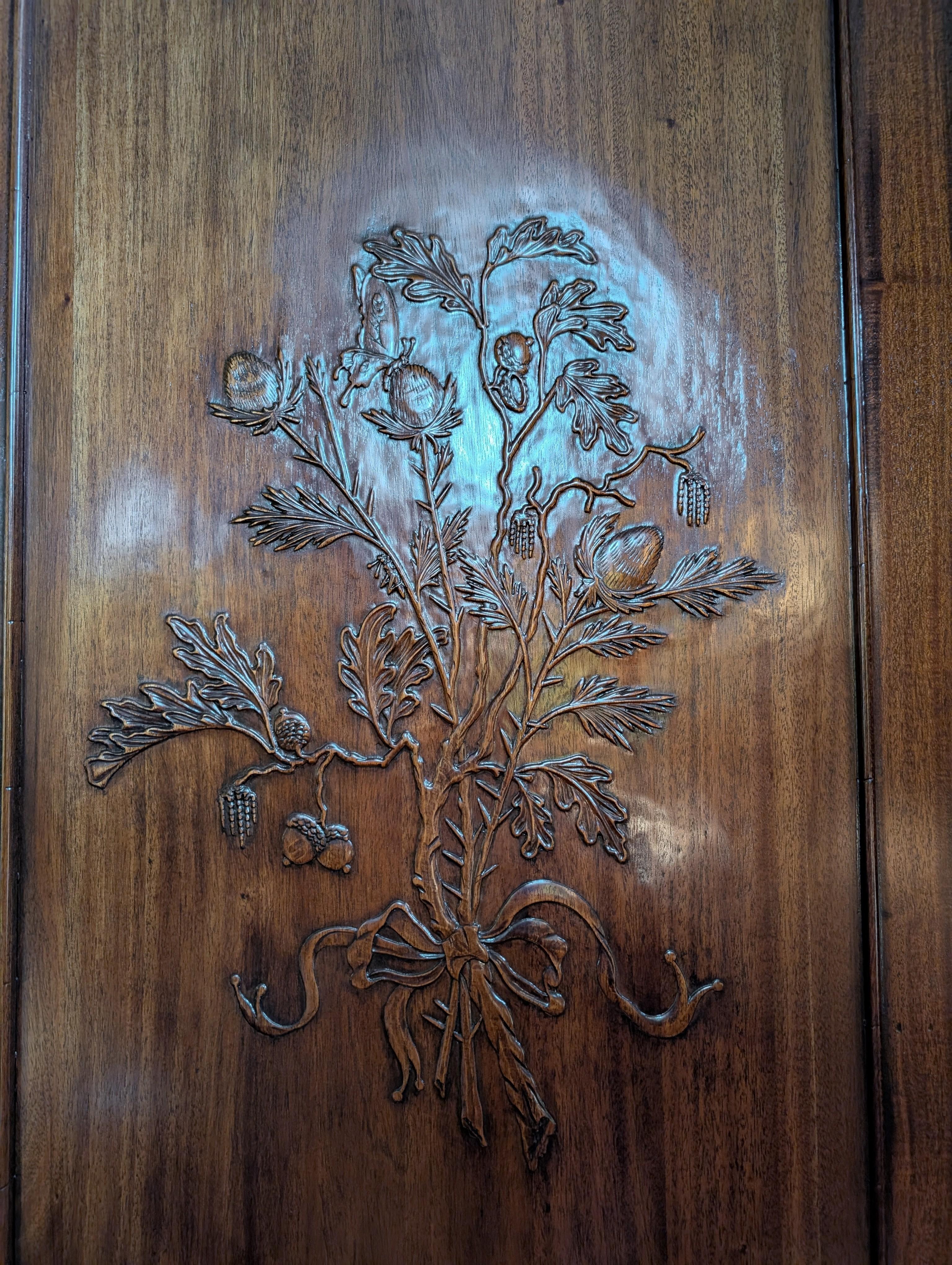 Scrivania vintage in Wood alta con scomparti nascosti in vendita 2