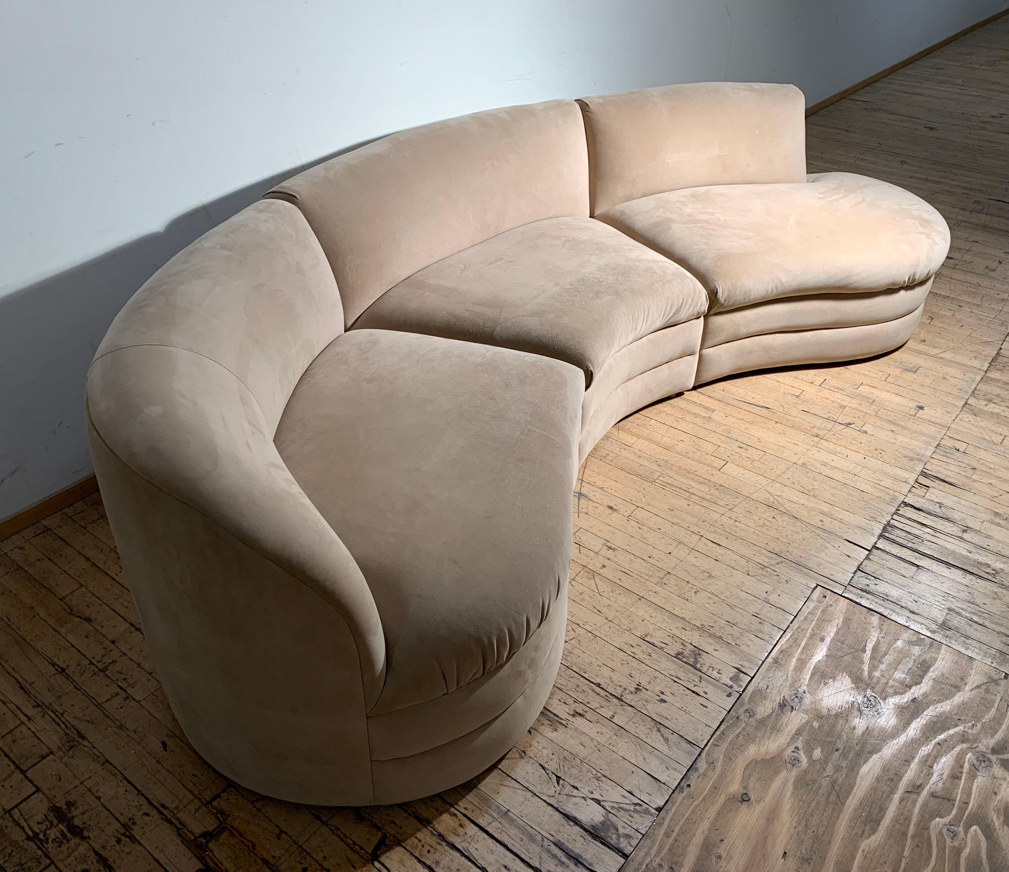 Vintage Sectional Cloud Sofa attributed to Vladimir Kagan In Good Condition In Chicago, IL