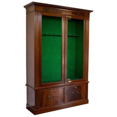 Vintage Secure Display Cabinet:: Englisch:: Mahagoni:: Waffenschrank:: Asprey of London
