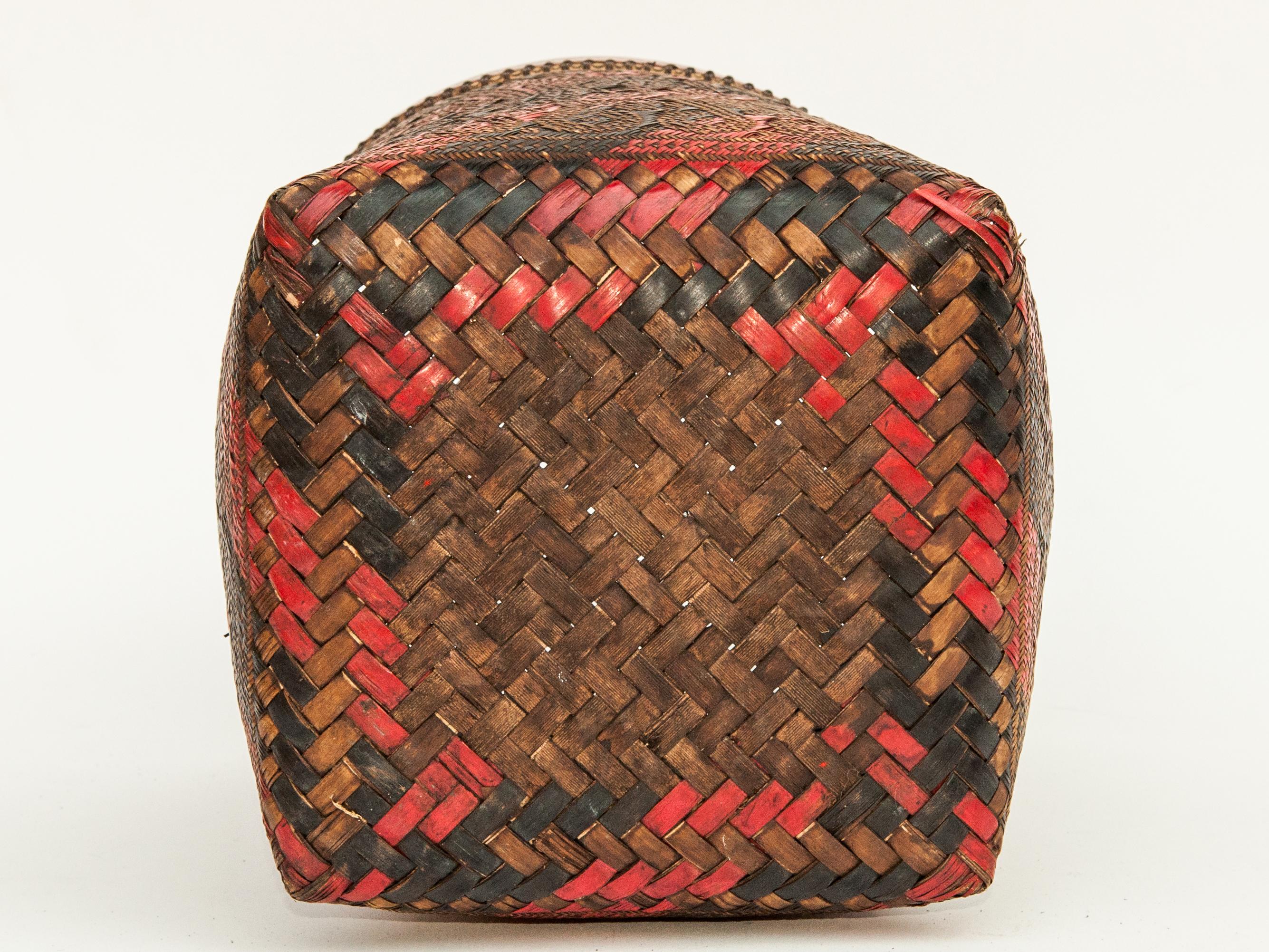 Vintage Seed Basket, with Woven Design, Iban of Borneo, Mid-Late 20th Century 4