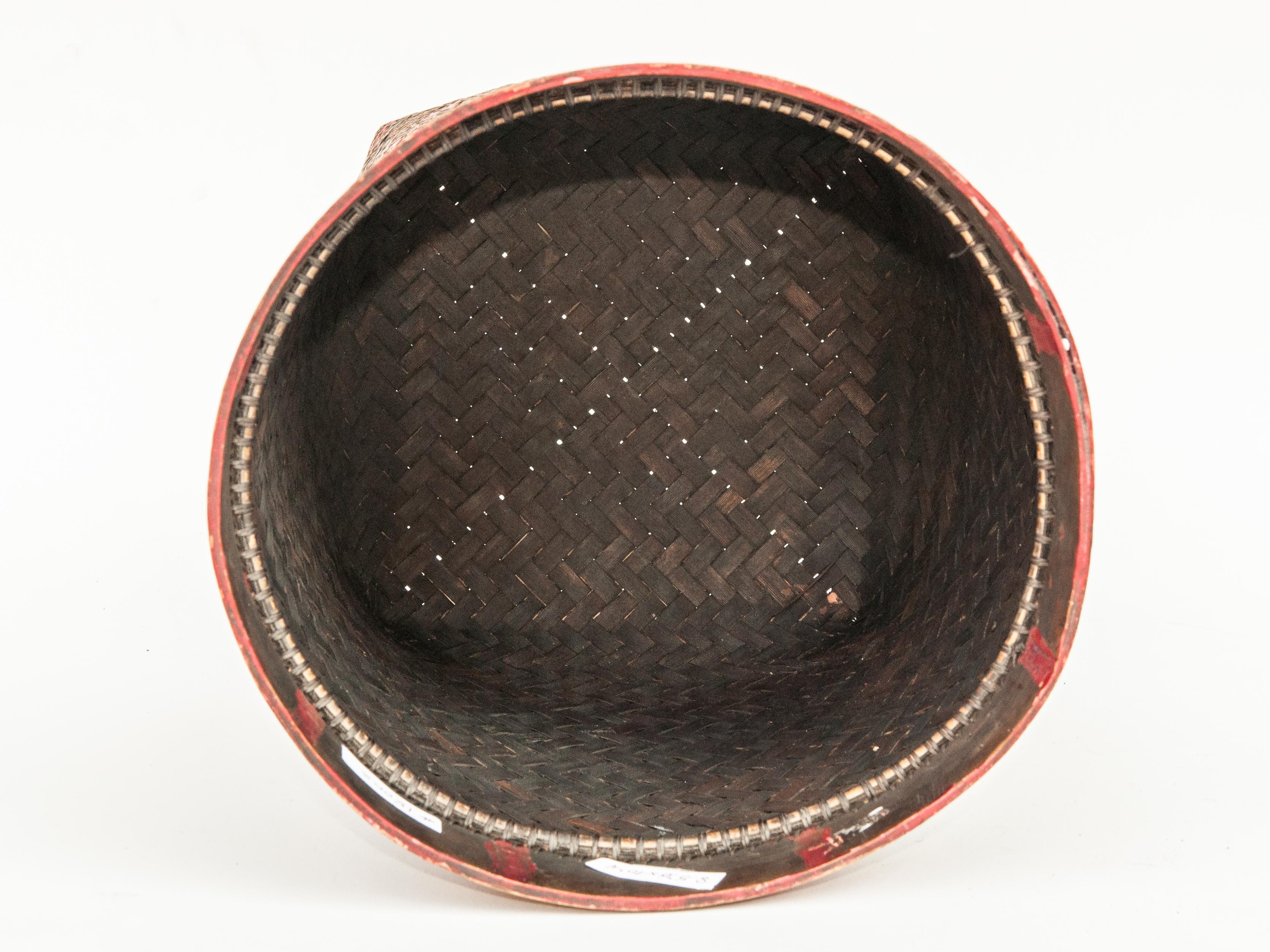Vintage Seed Basket, with Woven Design, Iban of Borneo, Mid-Late 20th Century 5