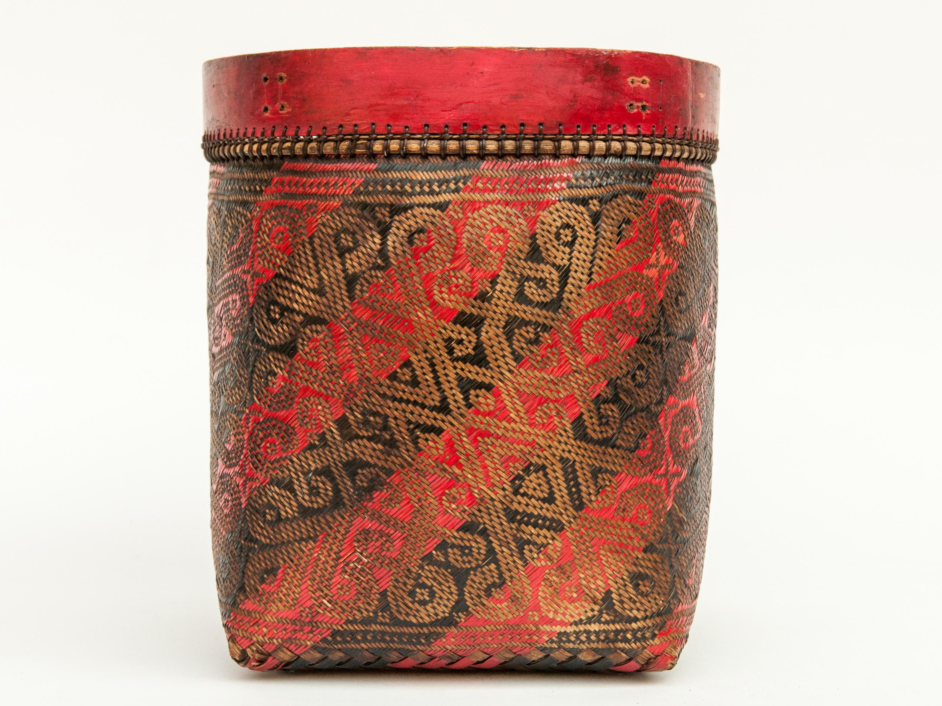 Indonesian Vintage Seed Basket, with Woven Design, Iban of Borneo, Mid-Late 20th Century