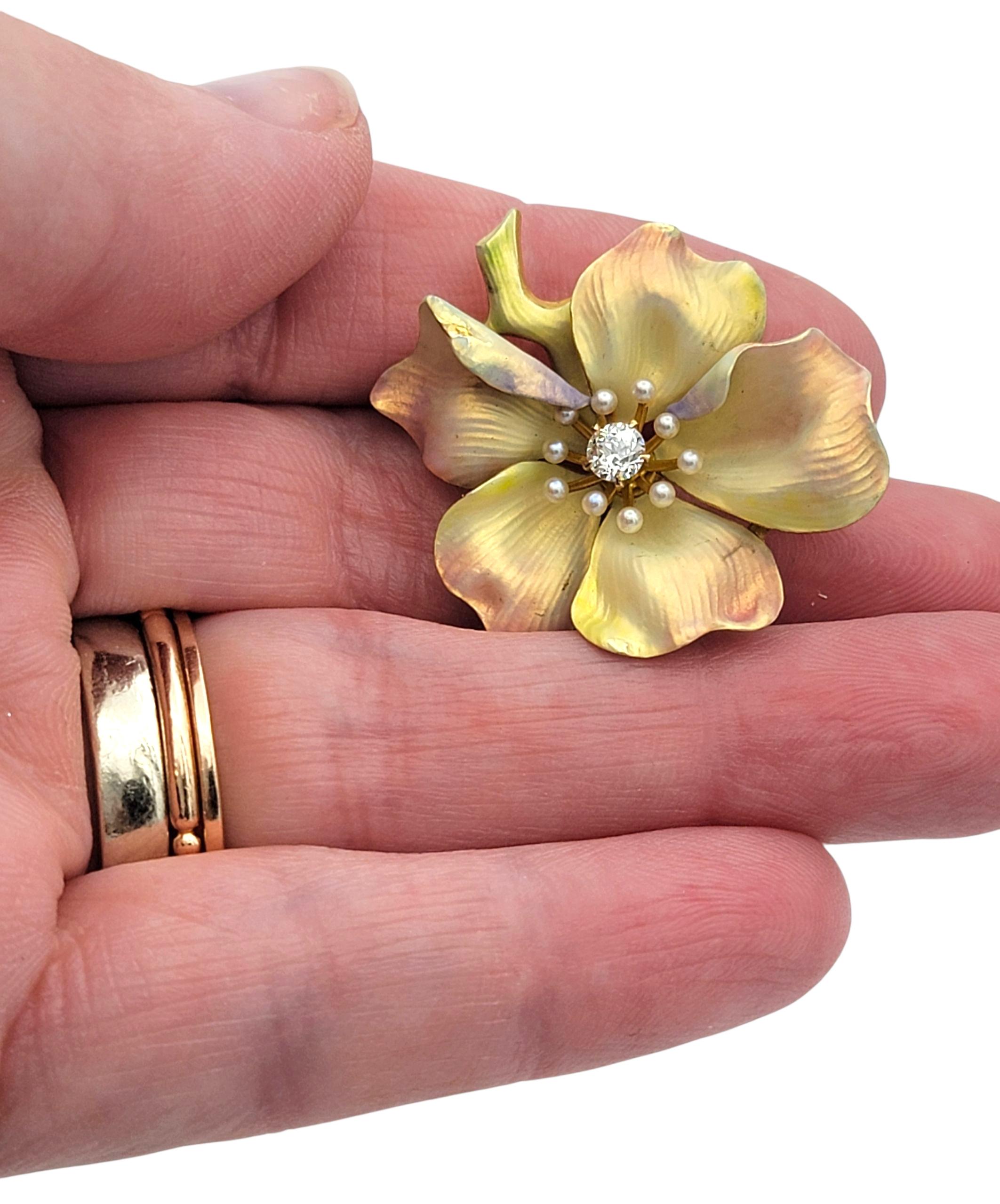 Vintage Seed Pearl and Diamond Enameled Flower Brooch in 14 Karat Yellow Gold For Sale 2
