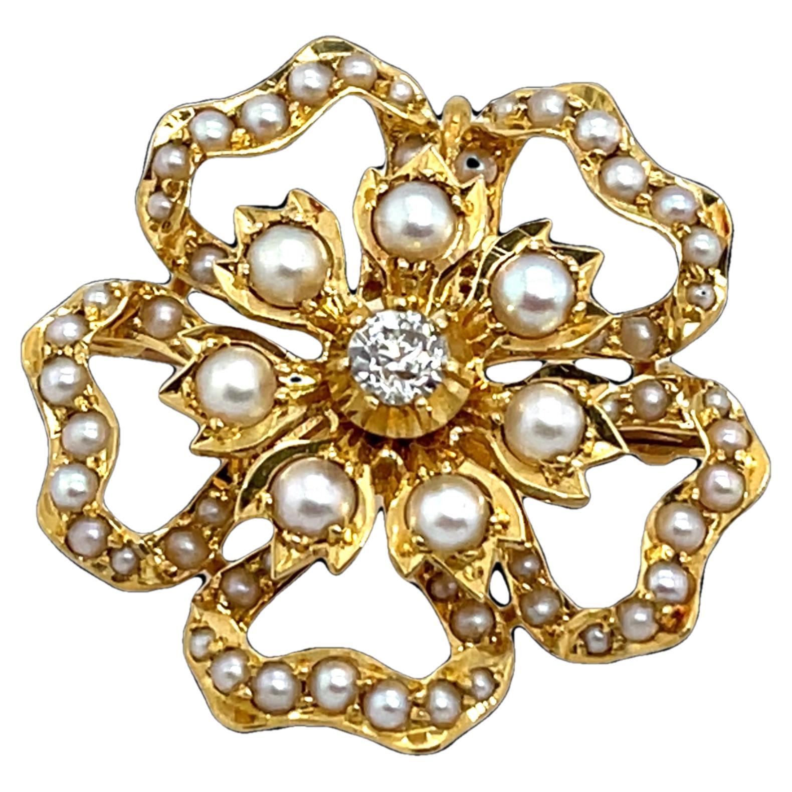 Broche vintage de perlas y diamantes, engastado en oro amarillo de 18 ct