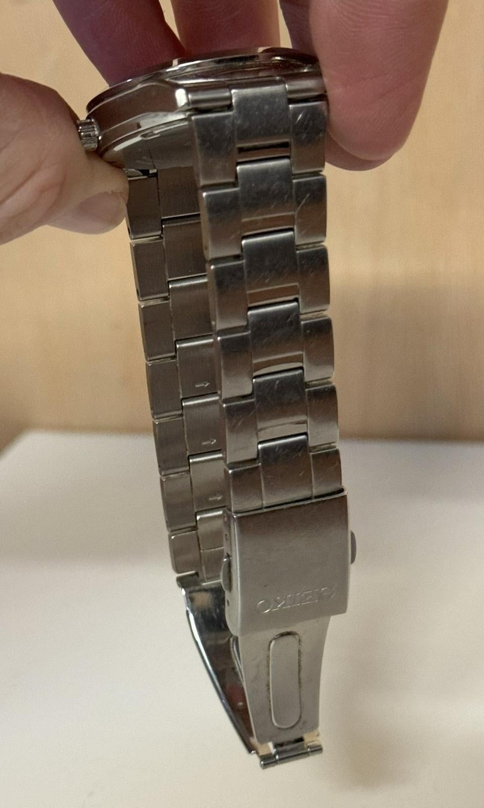  ViNTAGE SEIKO JDM SOLAR SBPX083 UNISEX WRIST WATCH UNUSED IN MANY YEARS Unisexe 