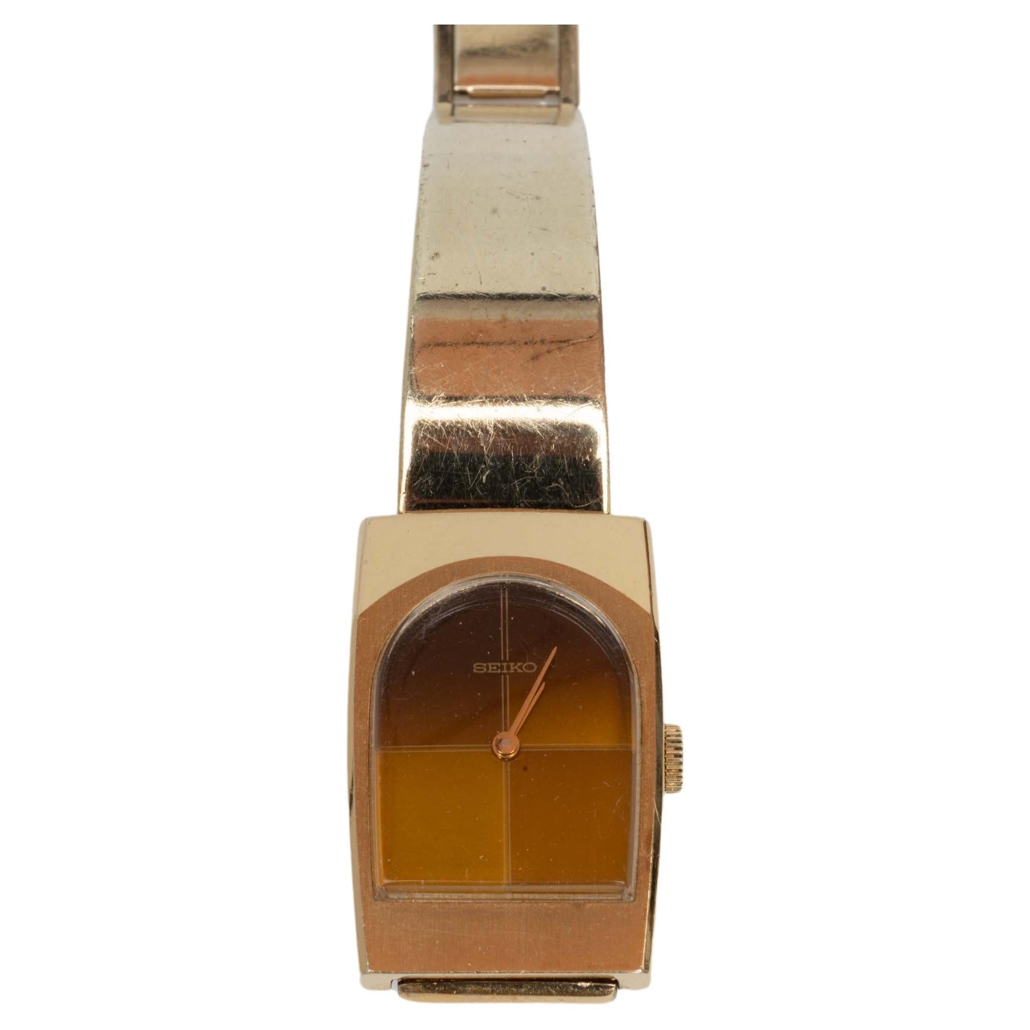 Vintage Seiko Rectangular Mechanical Ladies Watch 11-8349 For Sale