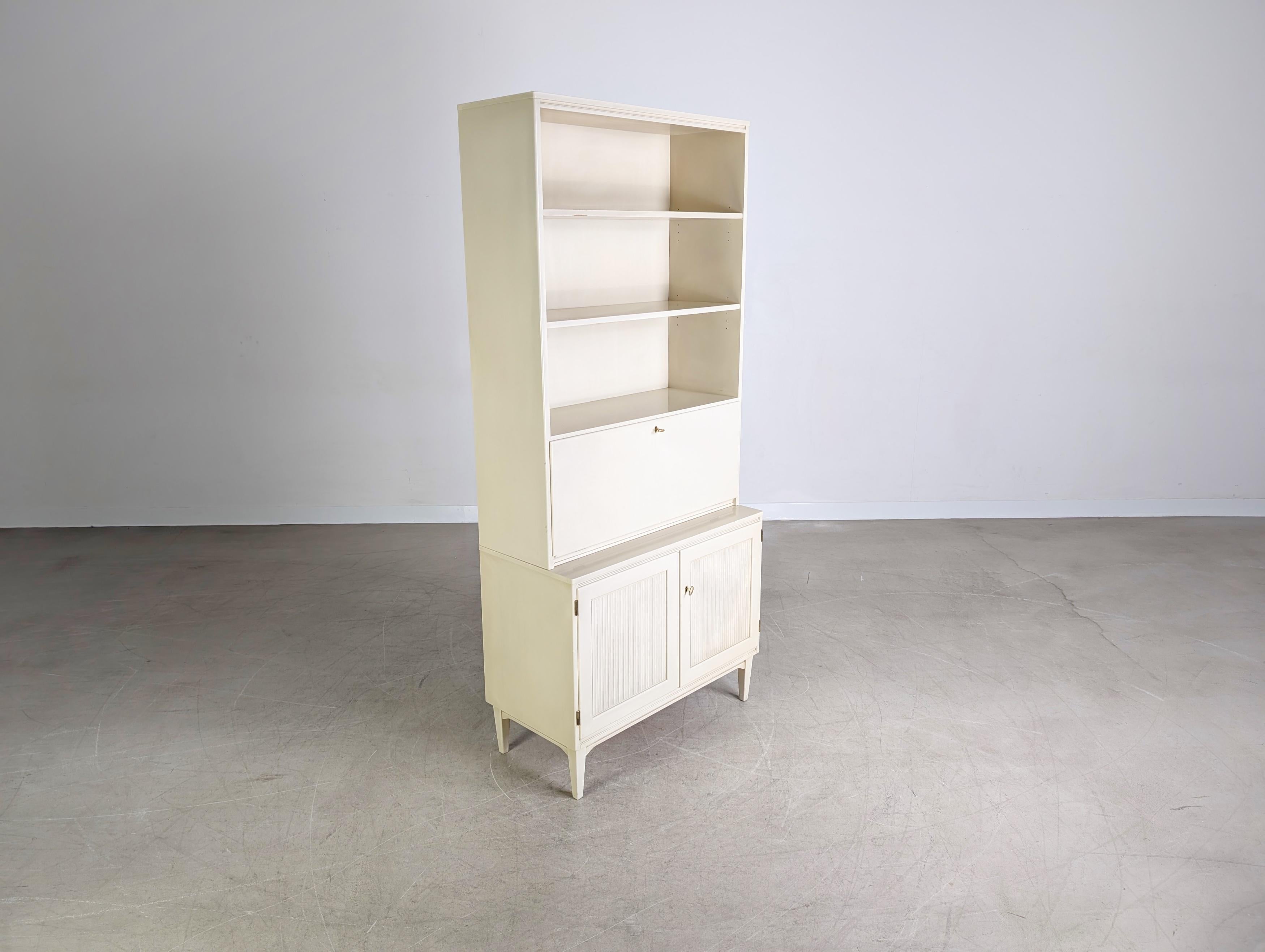 Mid-Century moderno Vintage Sekretär Svante Skogh Bücherregal Schrank shabby Midcentury in vendita