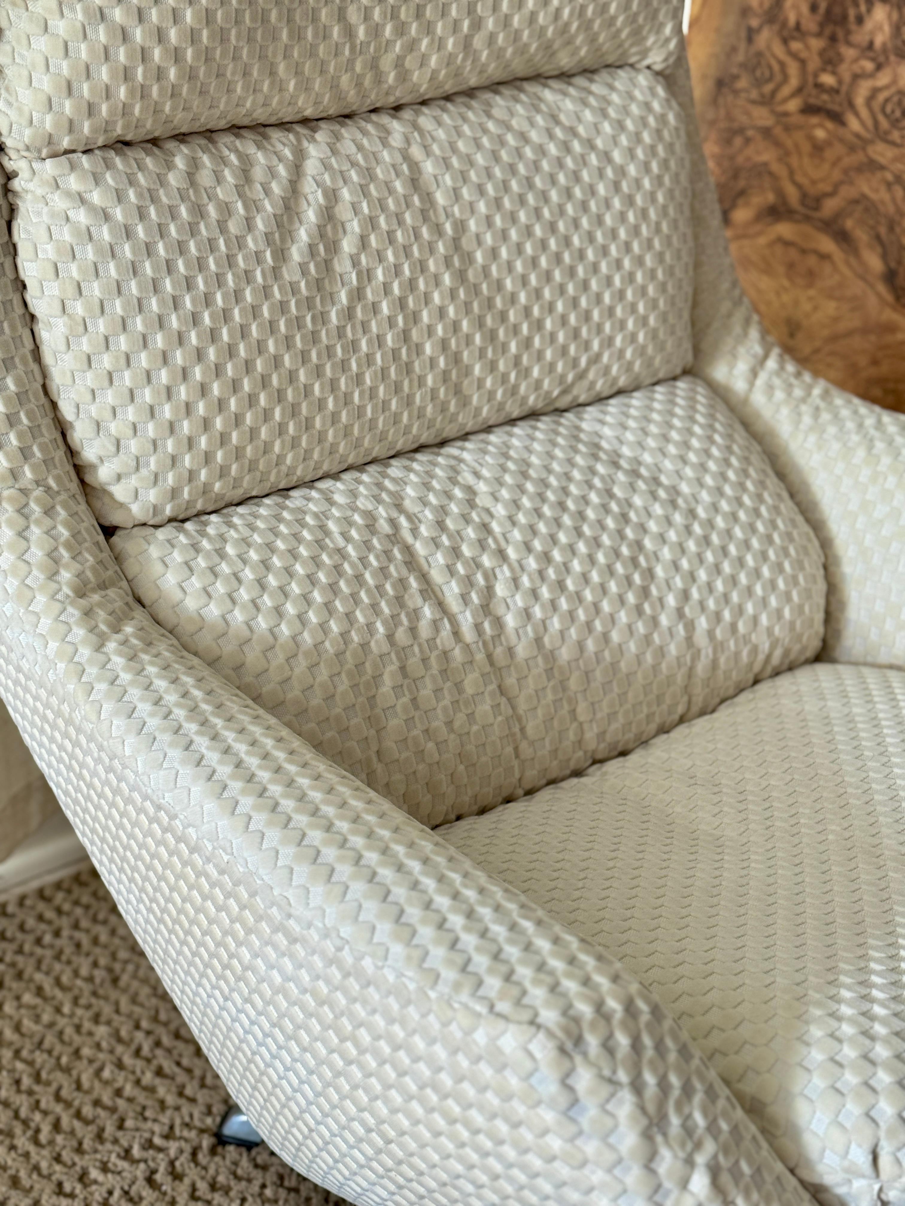 Vintage Selig Swedish modern swivel recliner lounge chair with ottoman 6